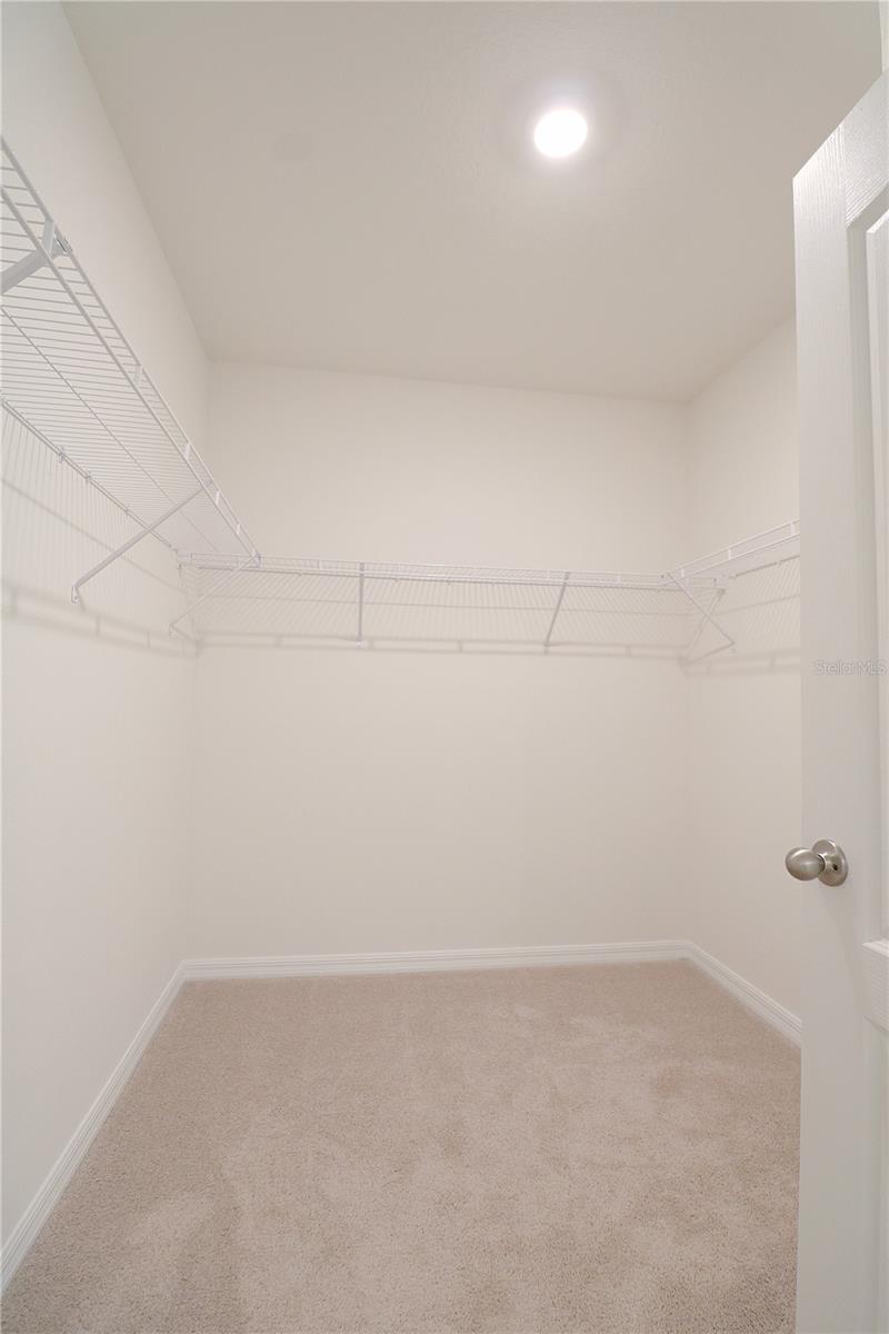 444 Taylor Groves Dr Property Photo 12
