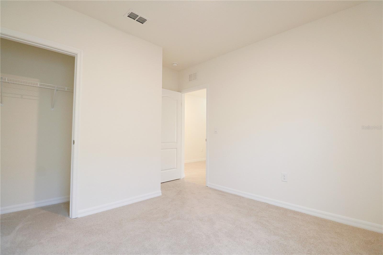 444 Taylor Groves Dr Property Photo 14