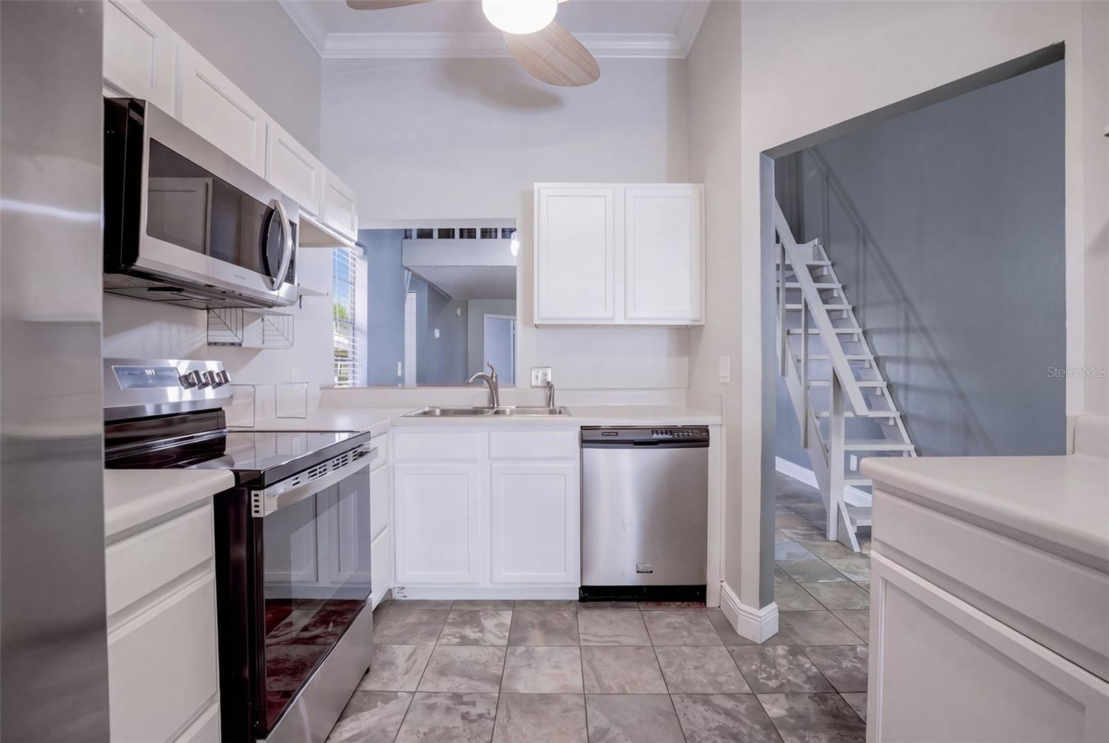 1711 Garden Lake Dr #1711 Property Photo 15
