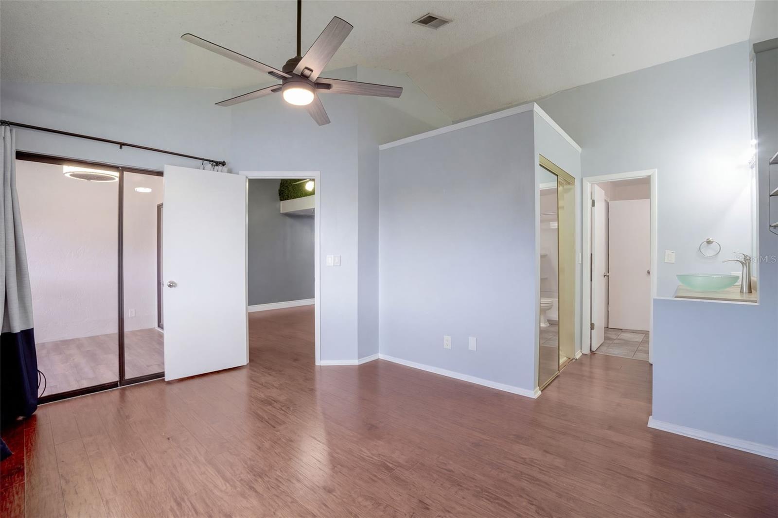 1711 Garden Lake Dr #1711 Property Photo 22