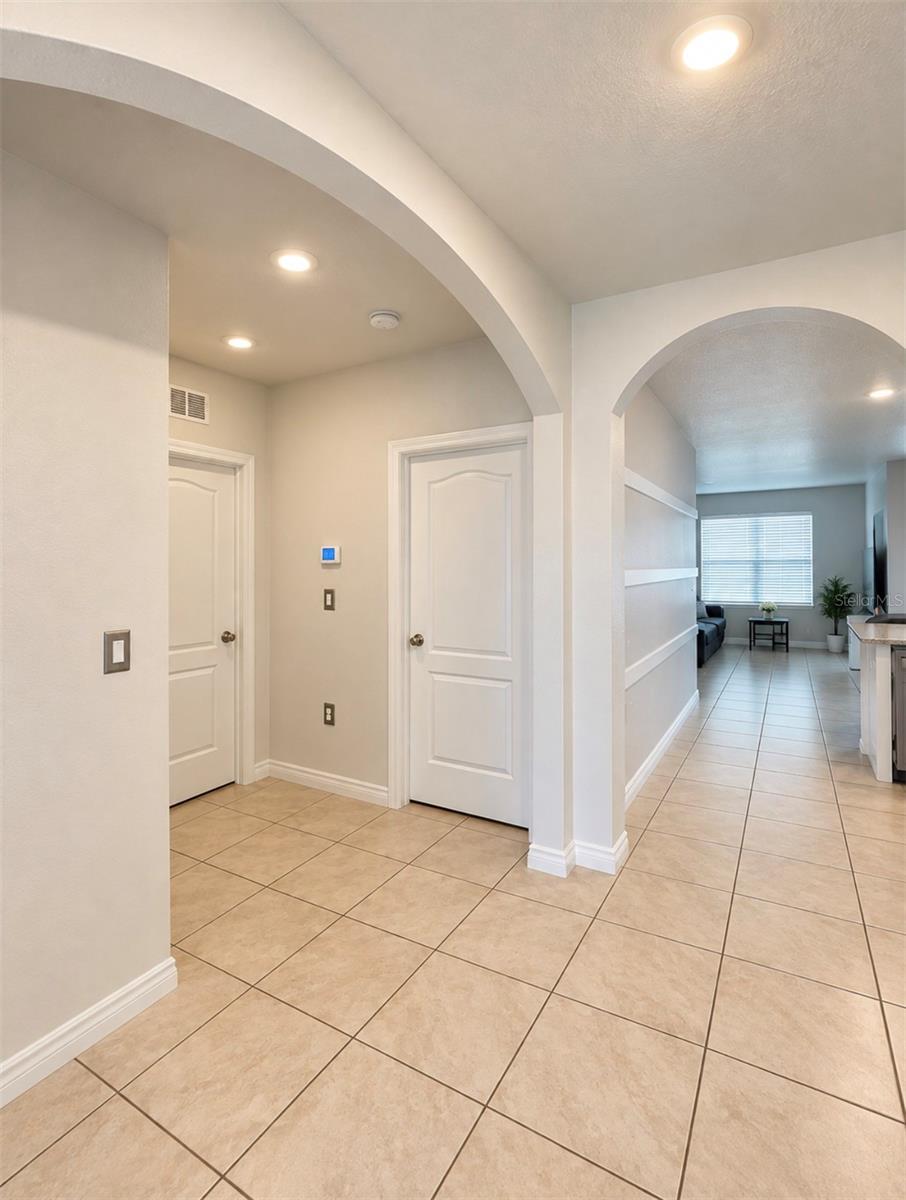 664 Tortugas St Property Photo 4