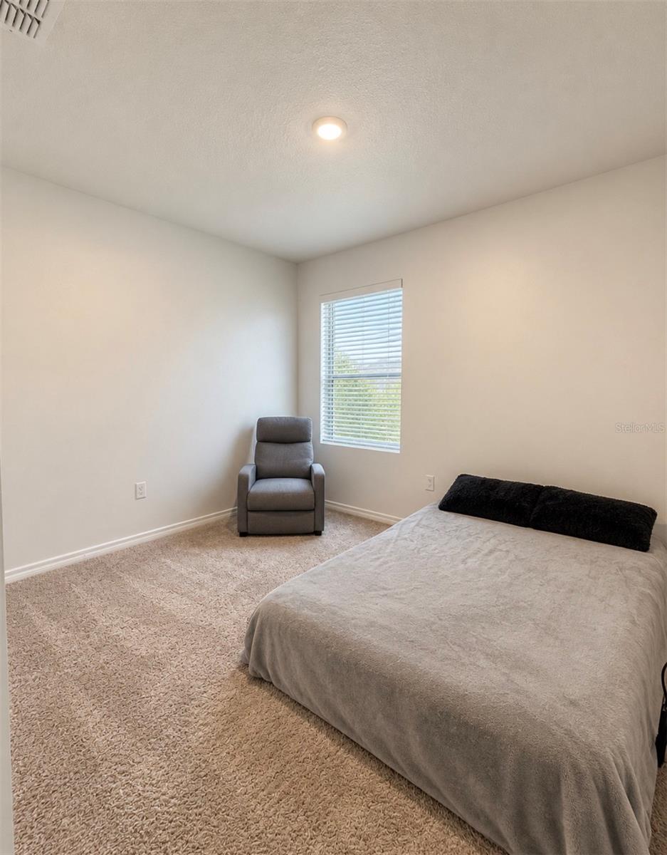 664 Tortugas St Property Photo 8