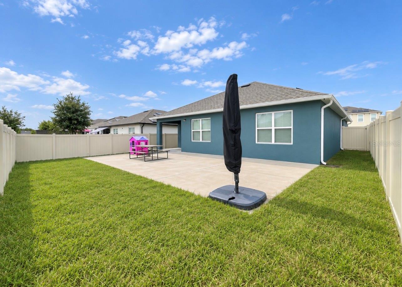 664 Tortugas St Property Photo 18