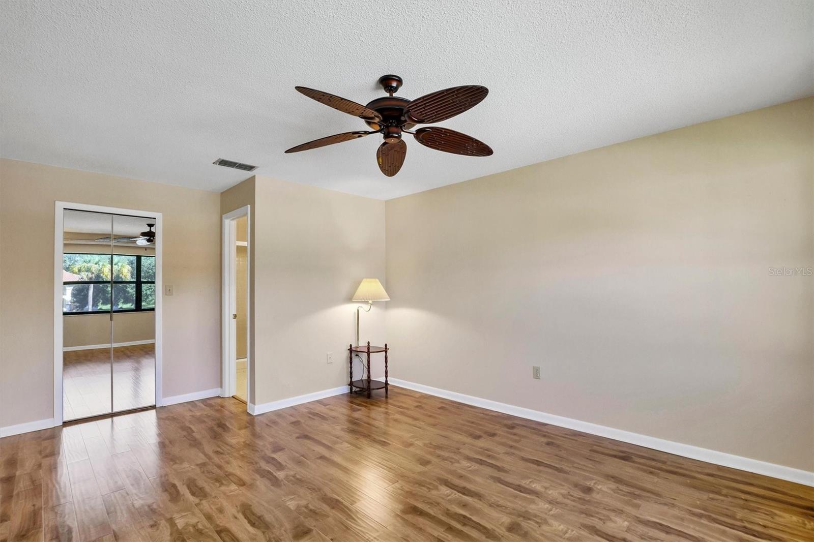 2909 Granada Ct #2909 Property Photo 23