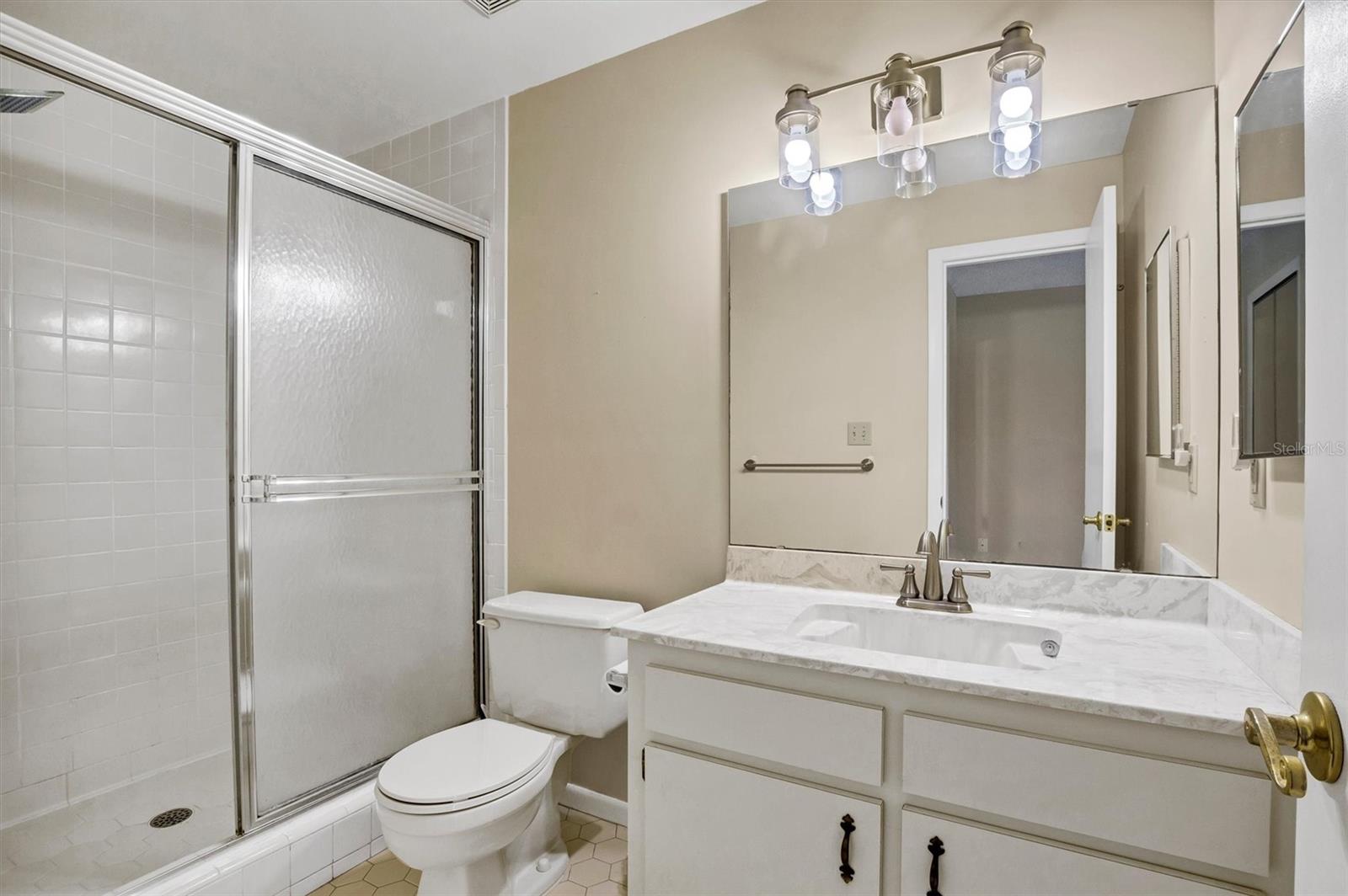 2909 Granada Ct #2909 Property Photo 25