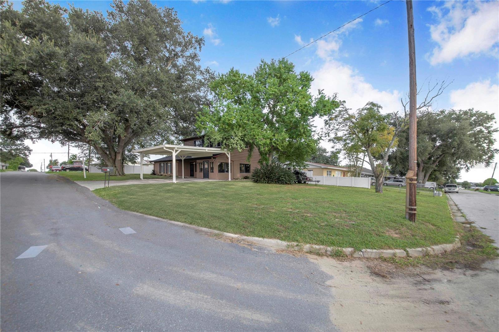 709 Highlands Ave Property Photo 35