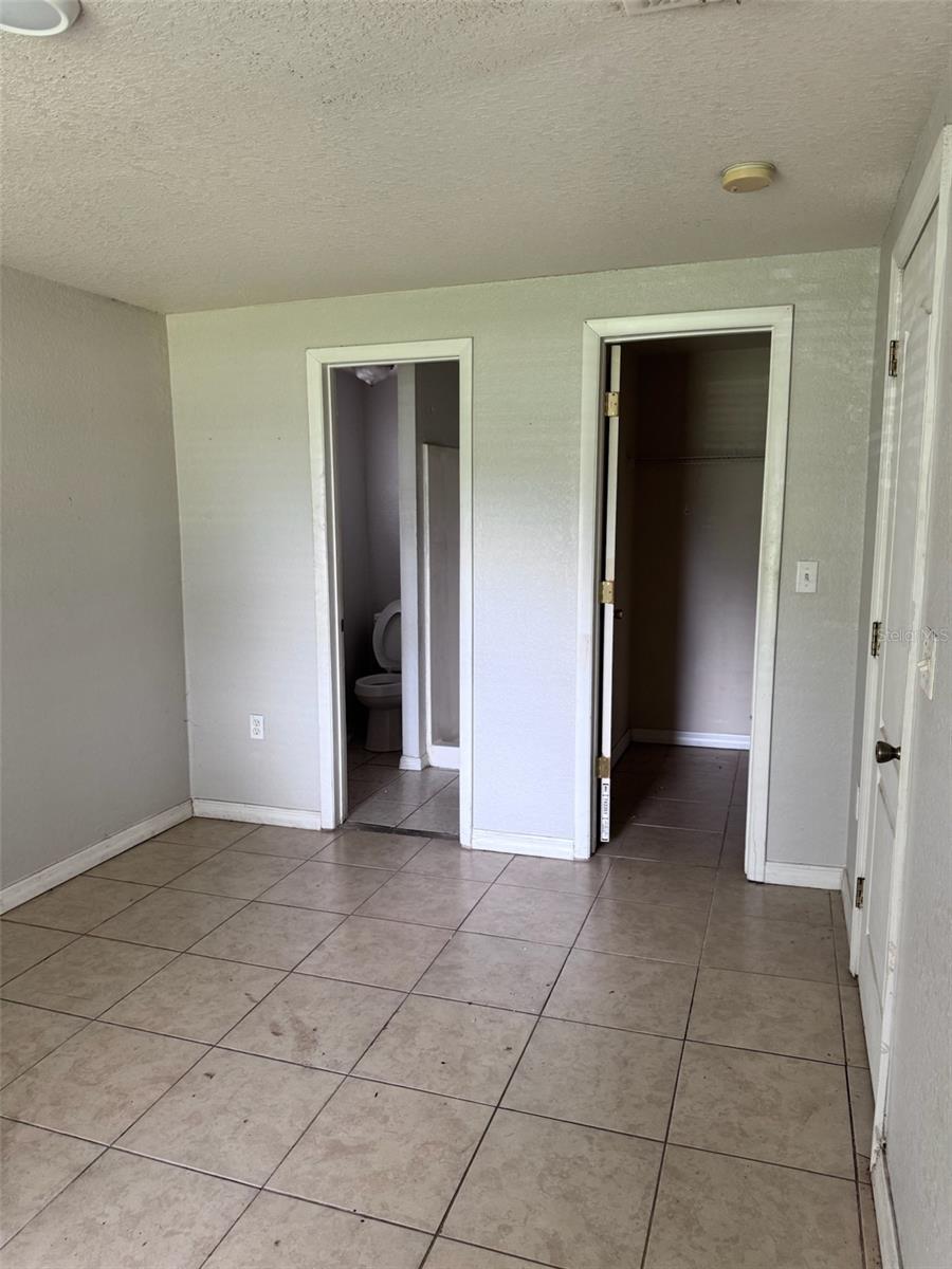 536 Avenue H Se Property Photo 5