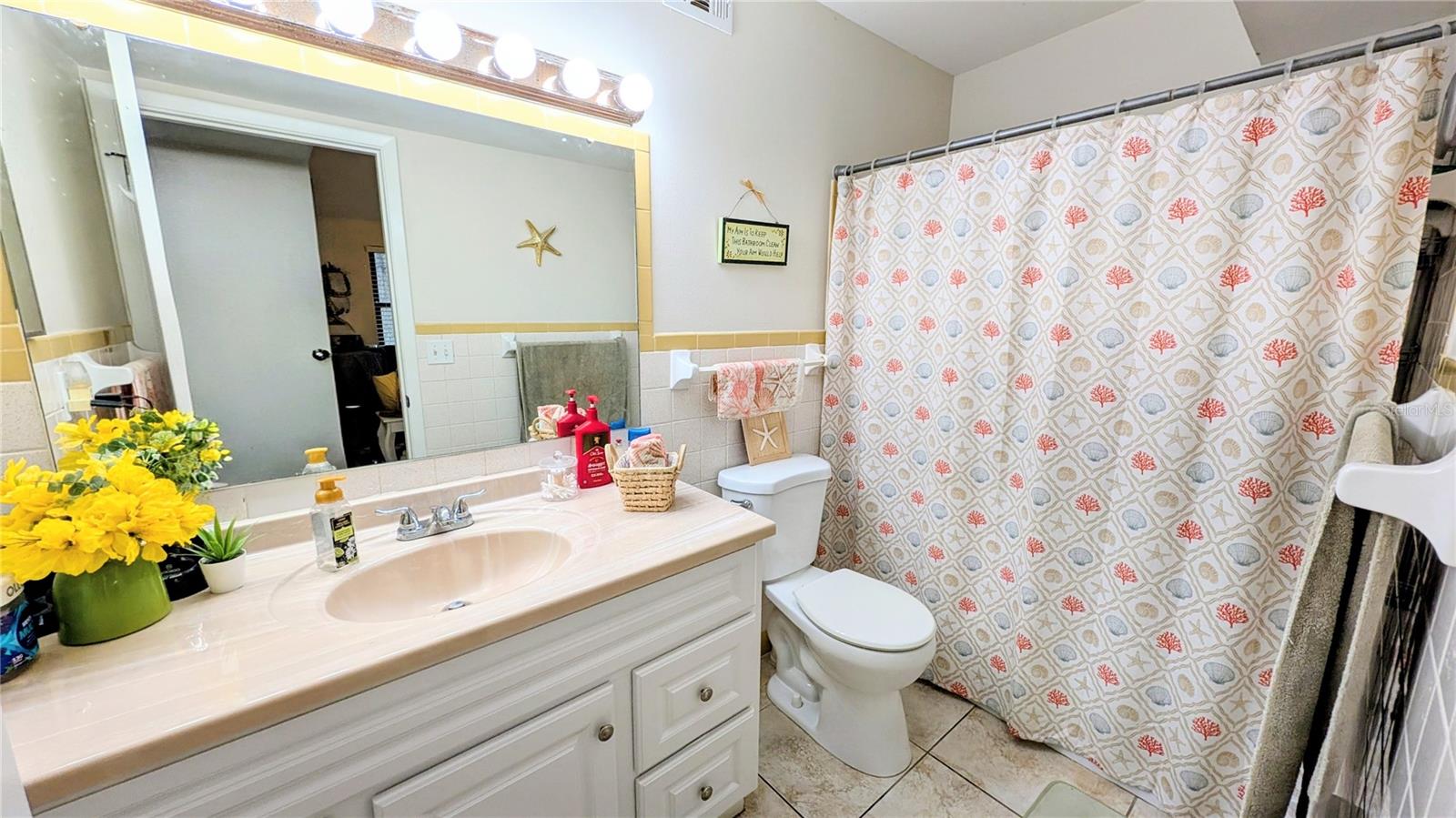 19 Lamplight Ln Property Photo 8