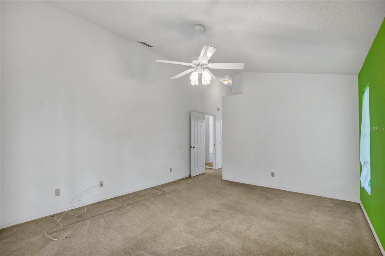 742 Santa Maria Dr Property Photo 16
