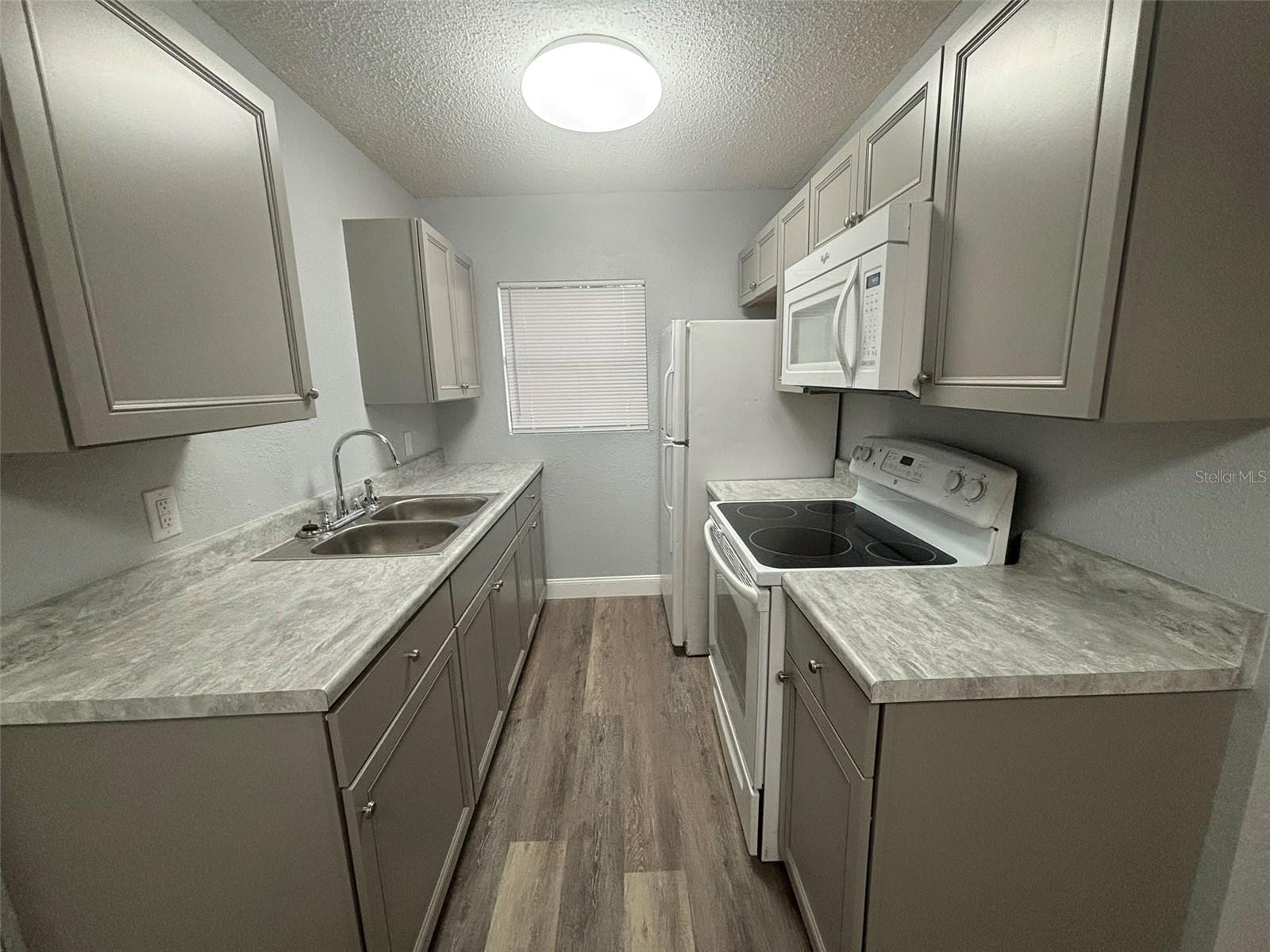 650 Avenue C Sw #a Property Photo 5