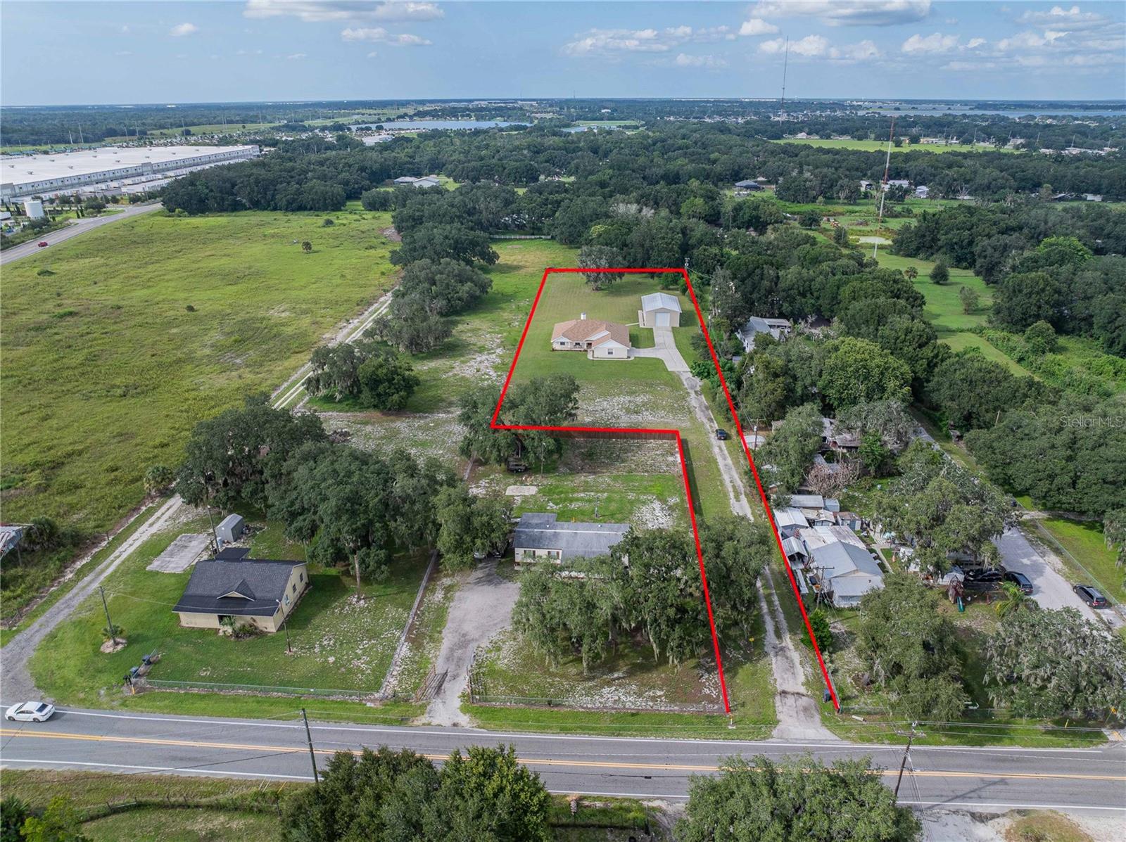 674 Old Dixie Hwy Property Photo 3