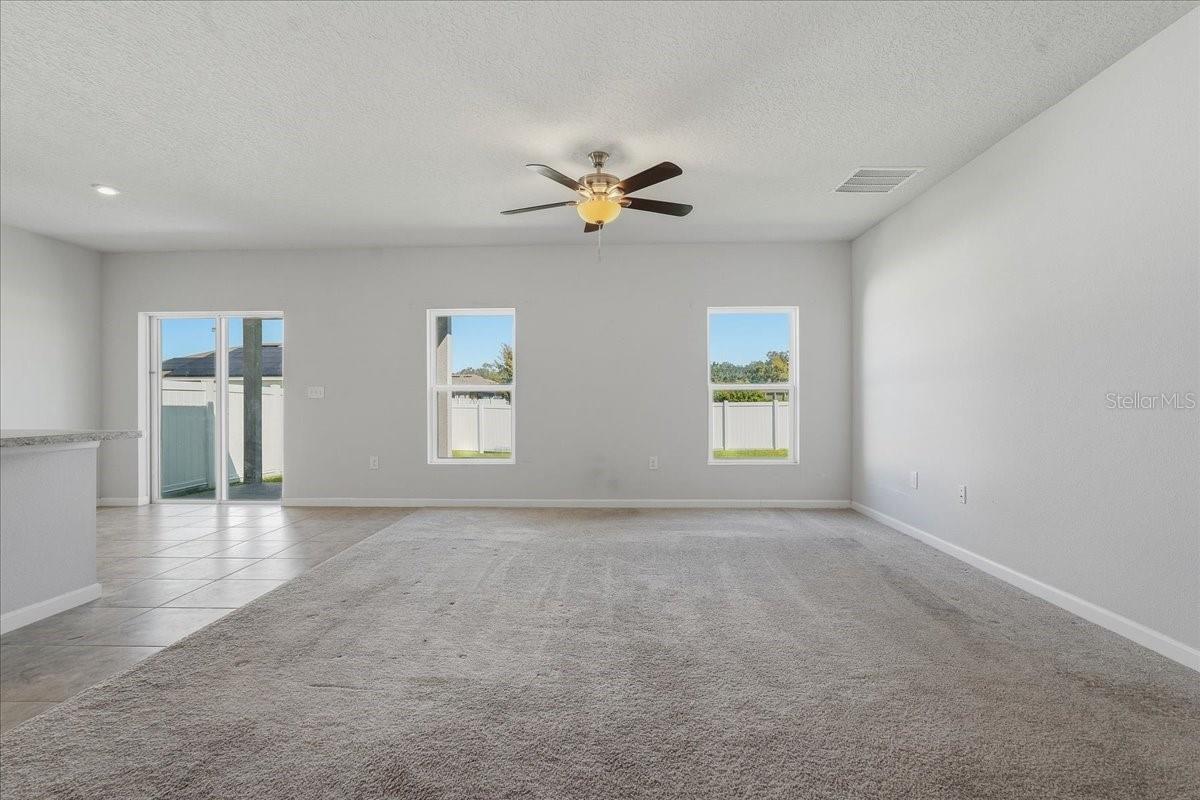 813 Eagle Rock Ter Property Photo 4
