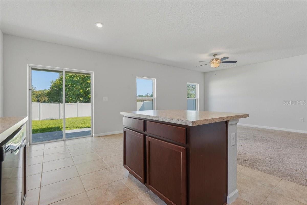 813 Eagle Rock Ter Property Photo 11