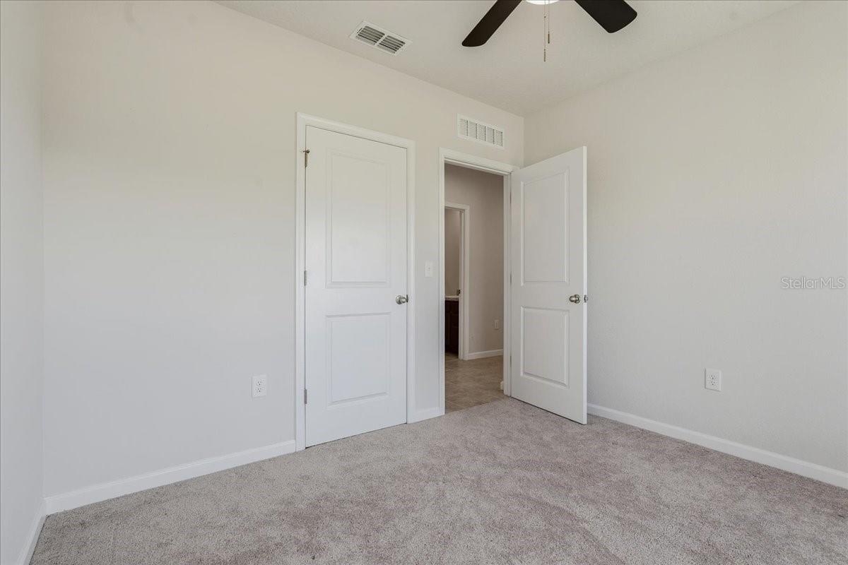 813 Eagle Rock Ter Property Photo 21