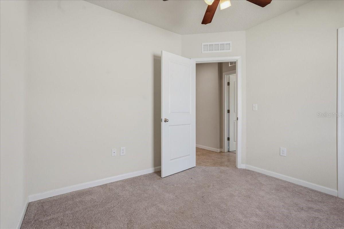 813 Eagle Rock Ter Property Photo 23