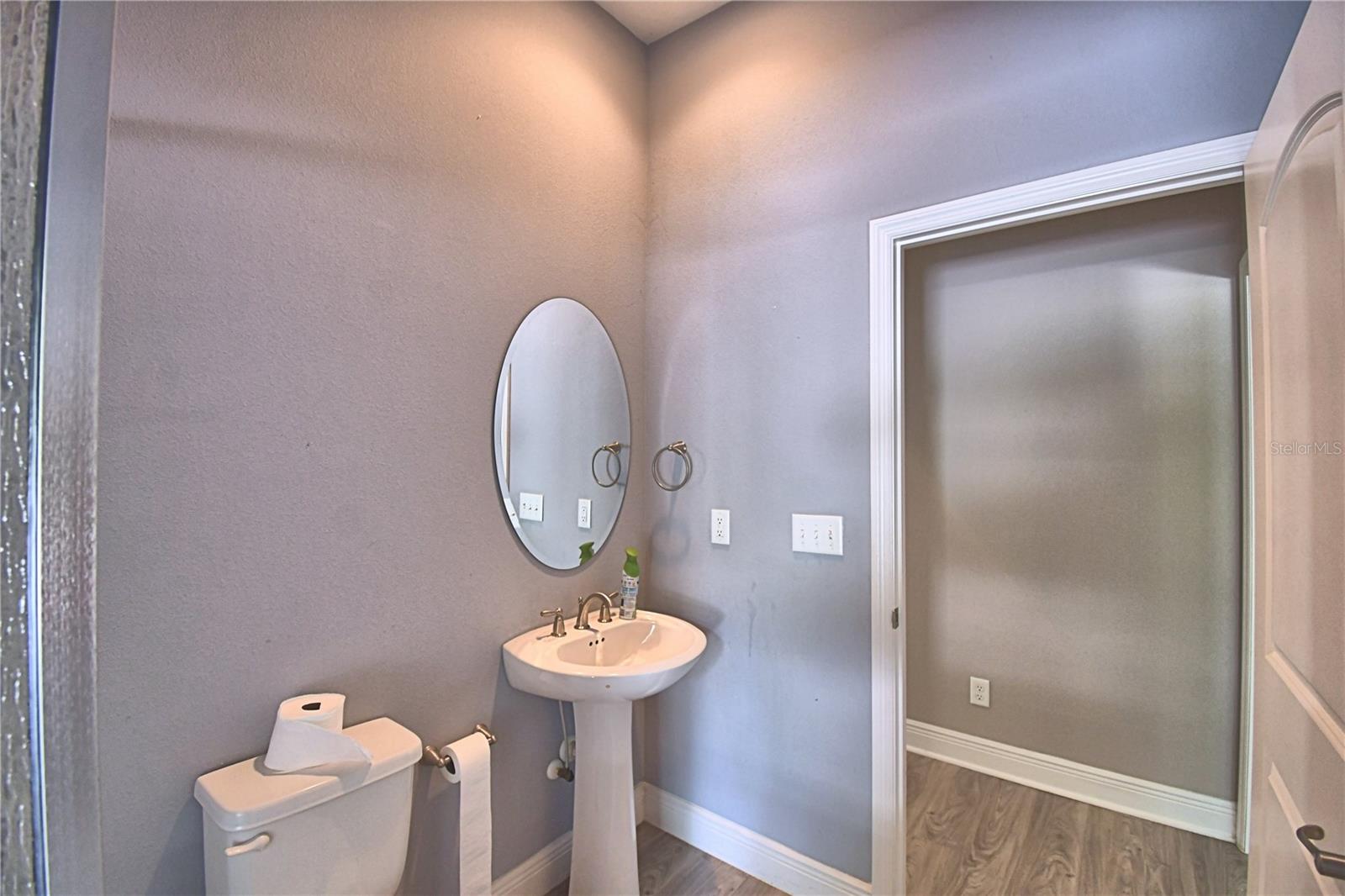 6711 Redwing Rd Property Photo 20
