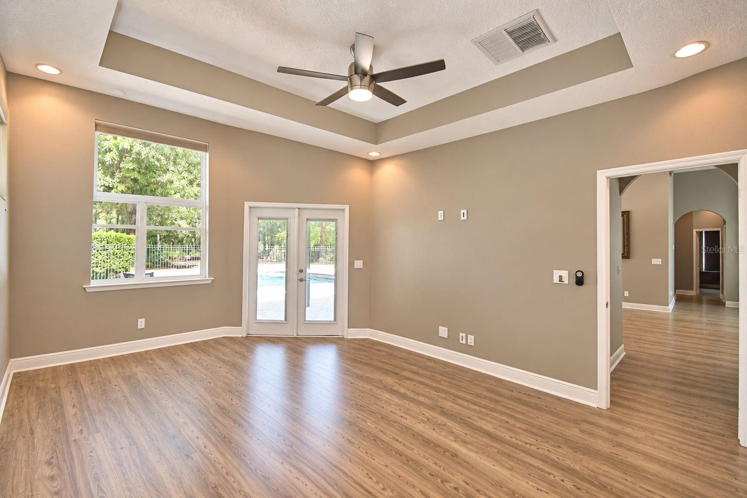 6711 Redwing Rd Property Photo 21