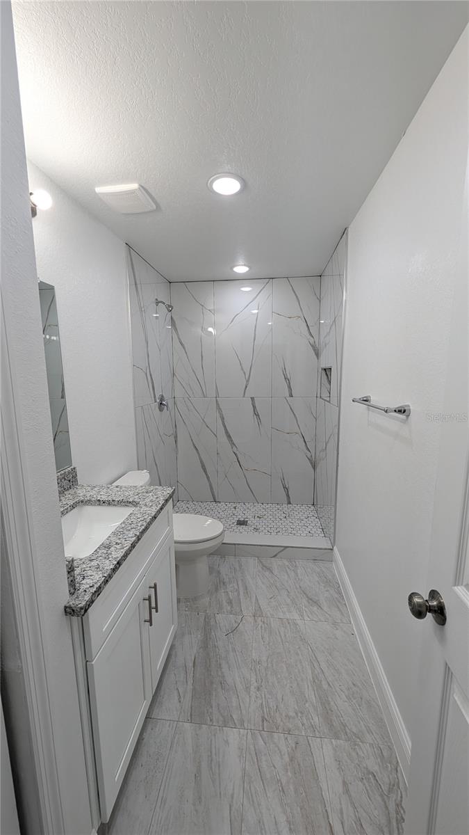 401 Pearl St Property Photo 9