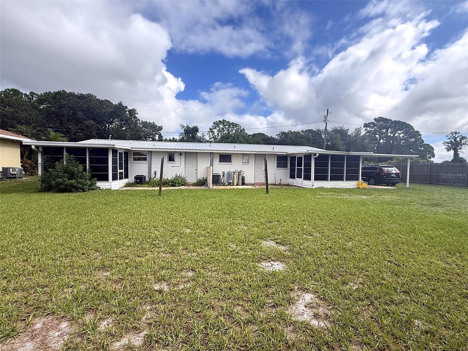 2619 Pompano Dr Property Photo 19