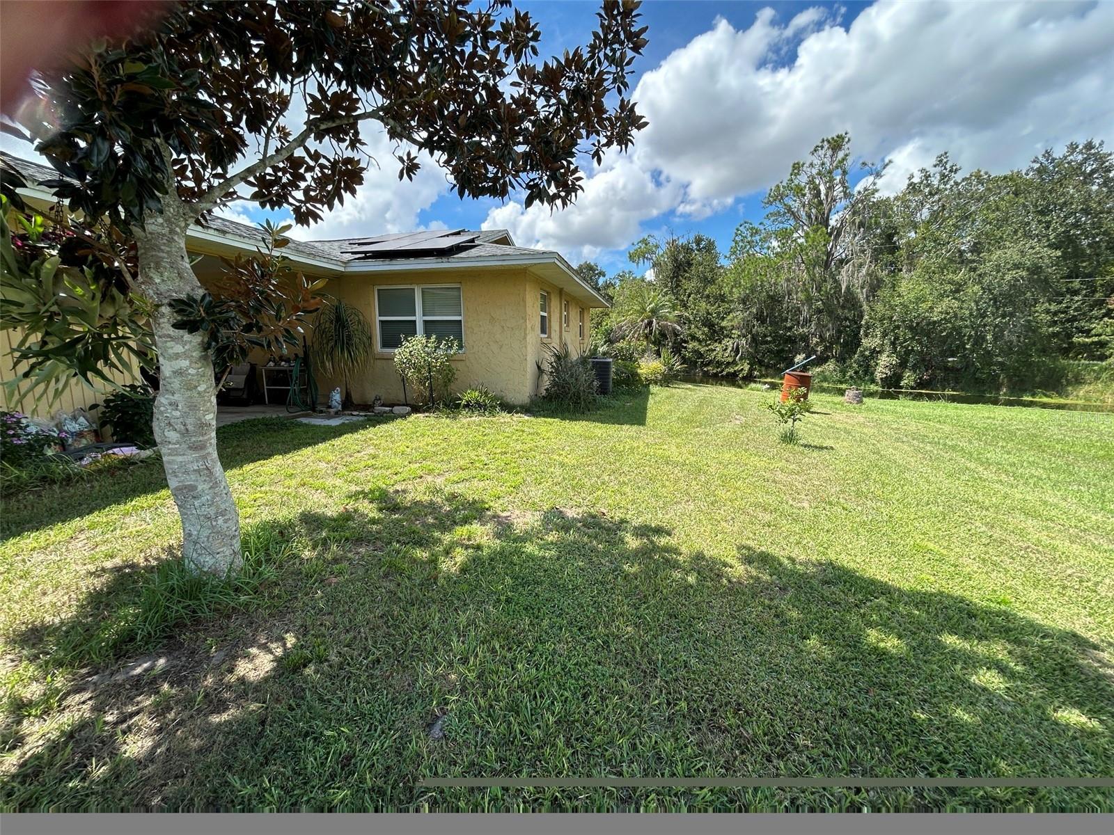 5637 Moon Rise Ln Property Photo 4