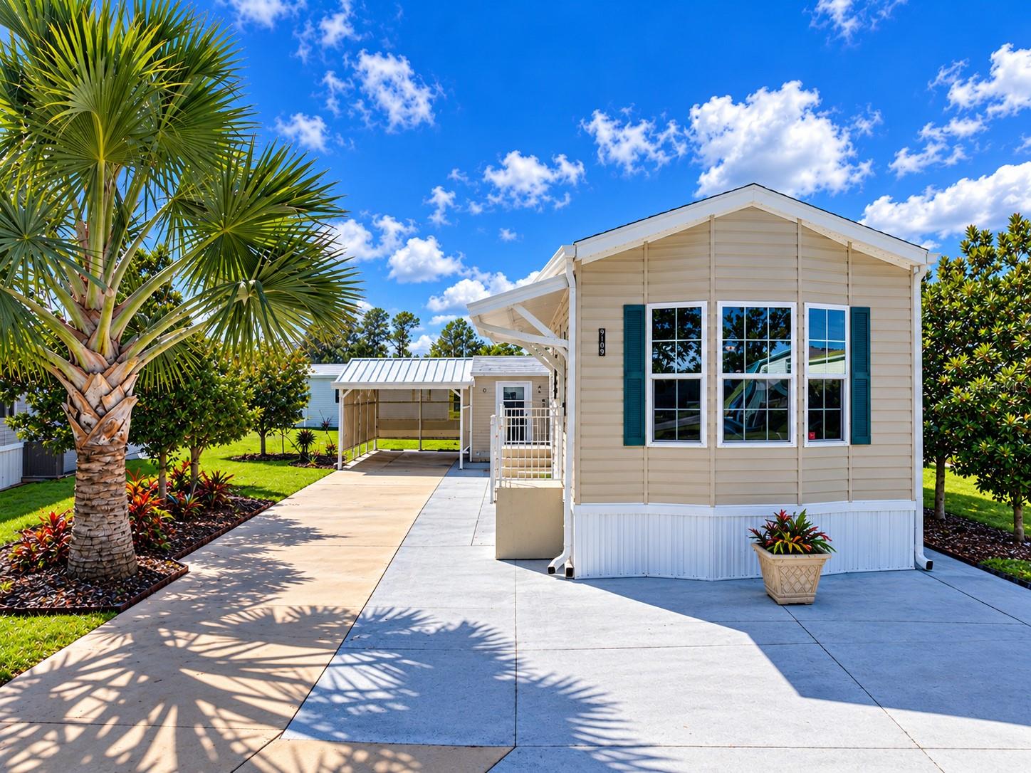 5049 Shore Line Dr Property Photo 2