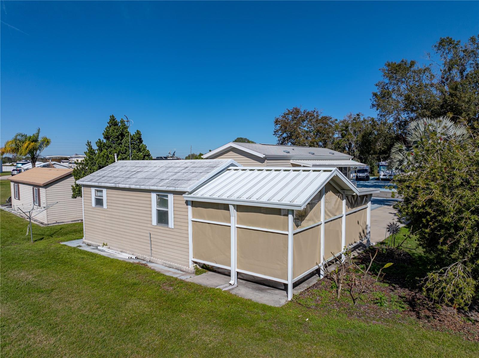 5049 Shore Line Dr Property Photo 19