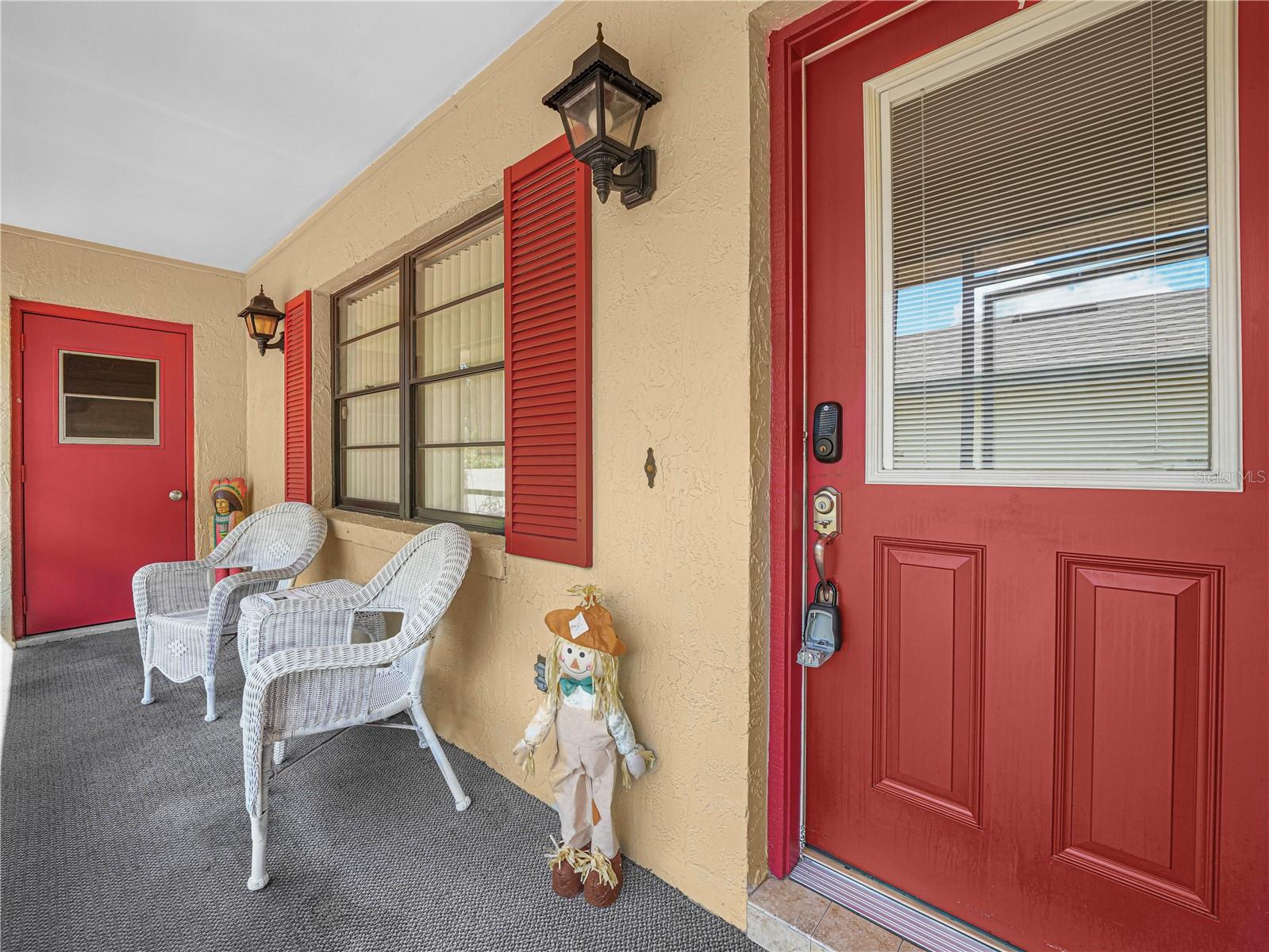 617 Wexford Ct Property Photo 4