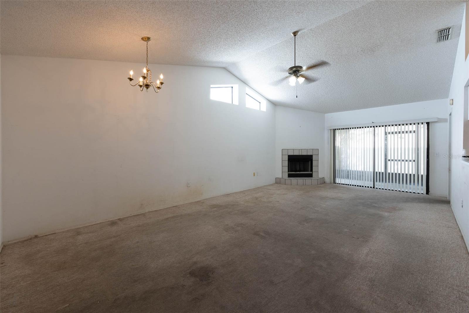 651 Lake Dexter Cir Property Photo 5