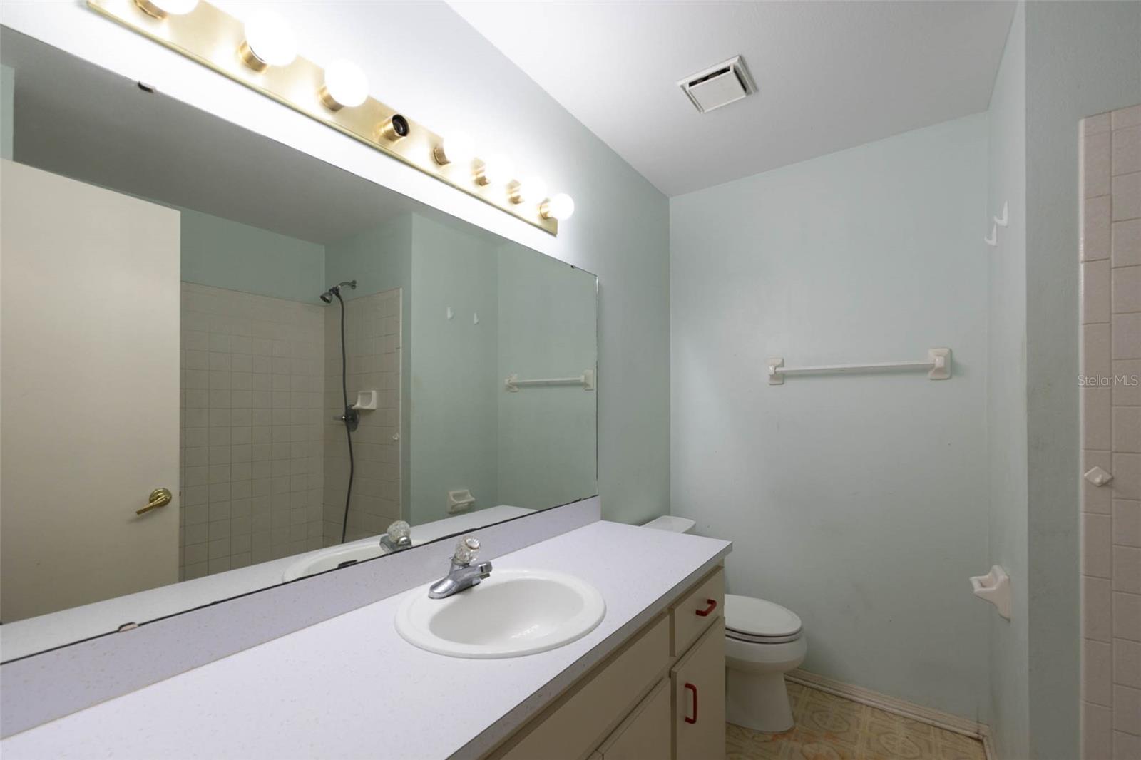 651 Lake Dexter Cir Property Photo 13
