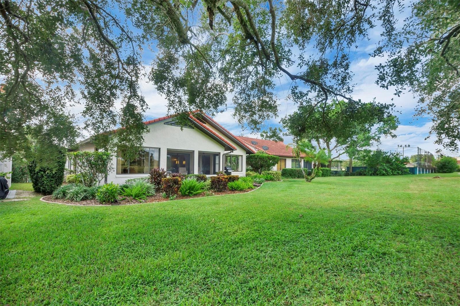 6002 Country Club Dr Property Photo 45