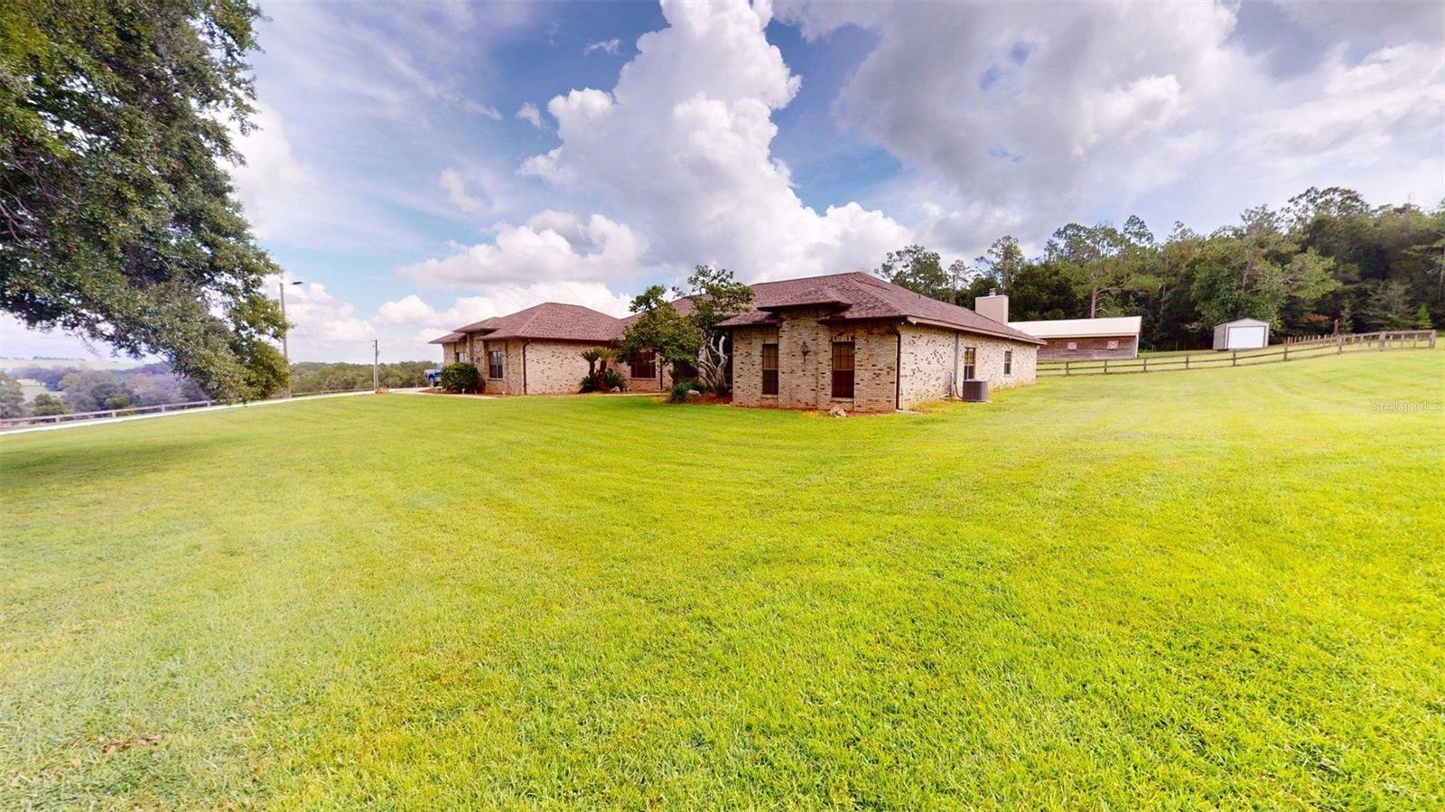 17210 Parrish Grove Rd Property Photo 2