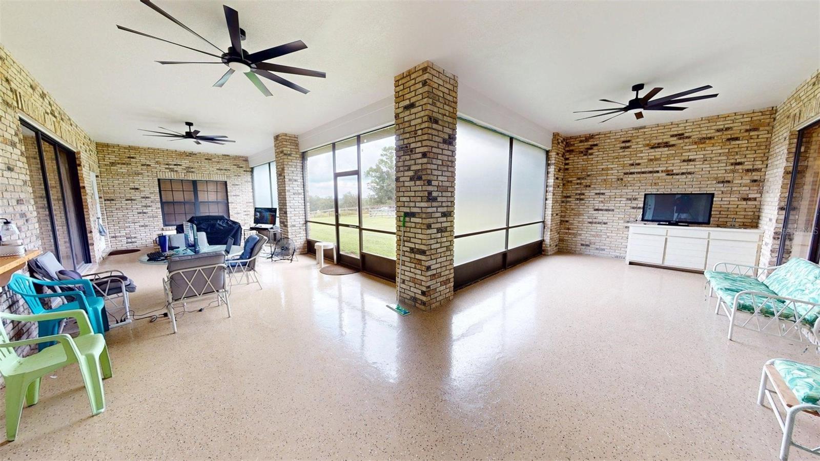 17210 Parrish Grove Rd Property Photo 33