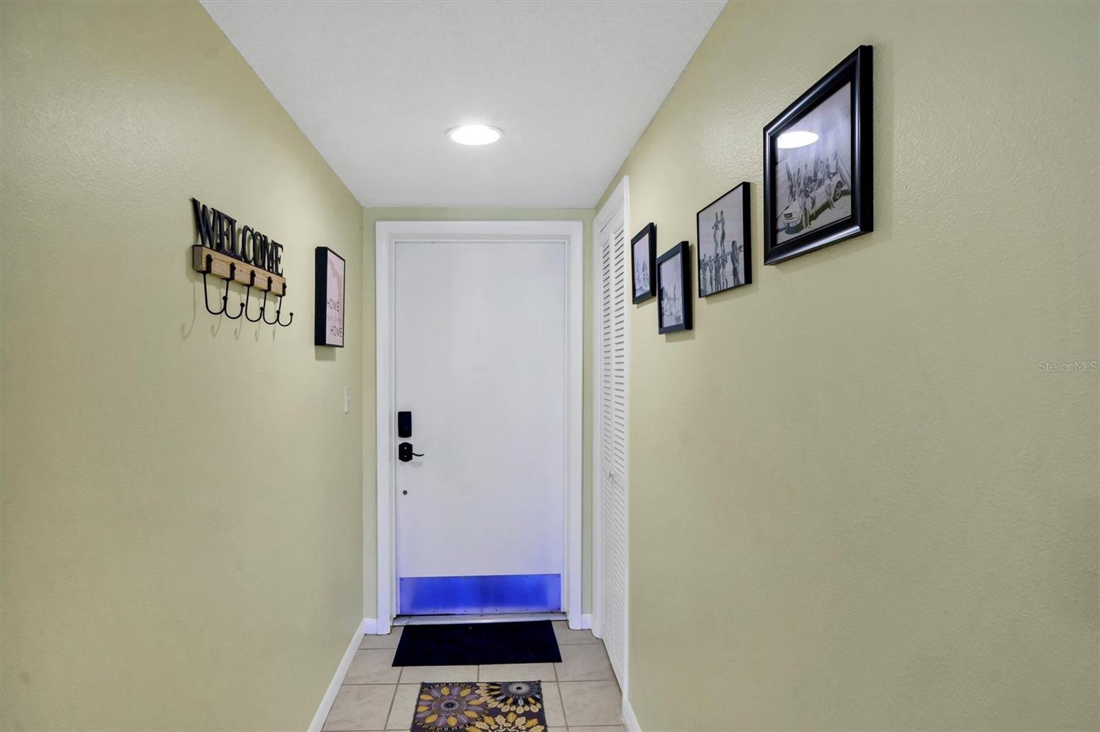 10203 Village Dr #j23 Property Photo 4