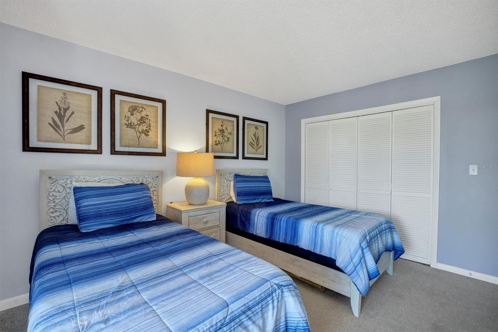 10203 Village Dr #j23 Property Photo 20