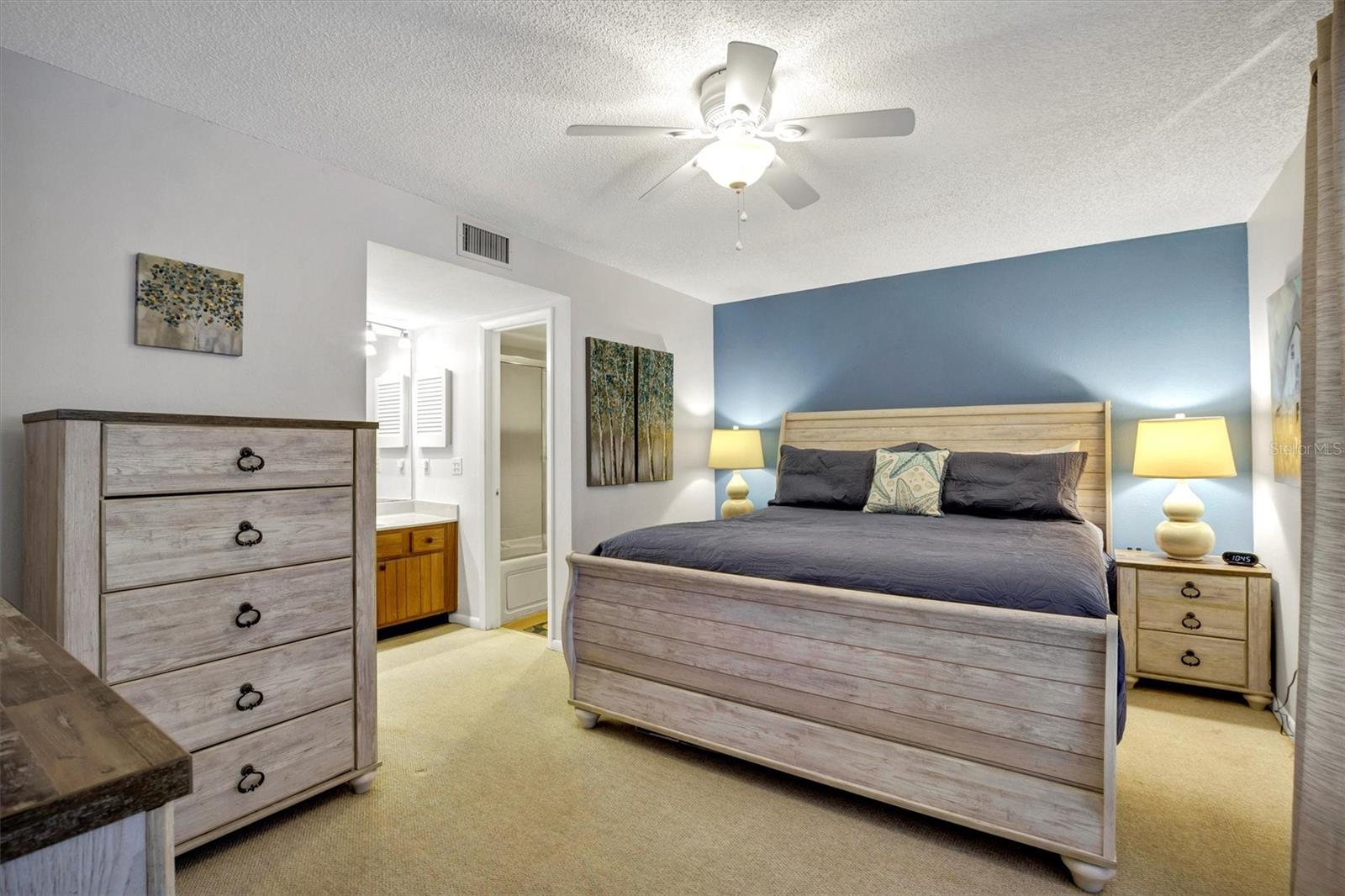 10203 Village Dr #j23 Property Photo 21