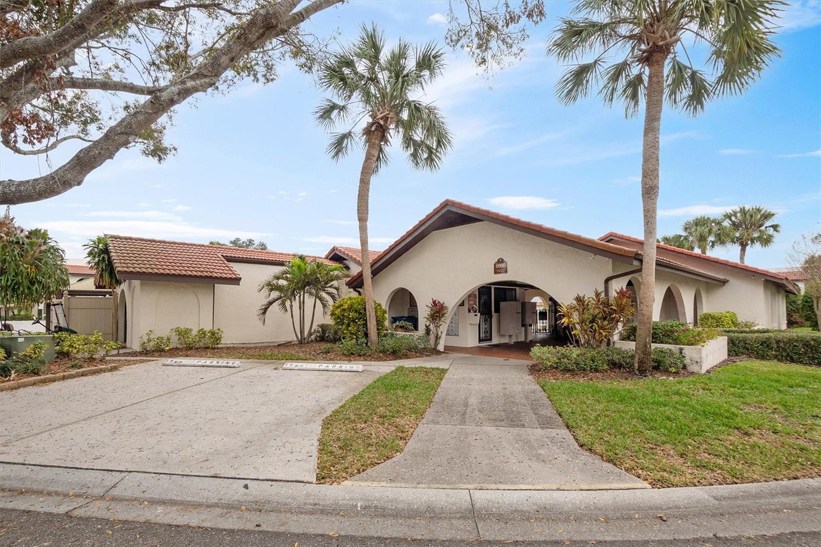 10203 Village Dr #j23 Property Photo 44