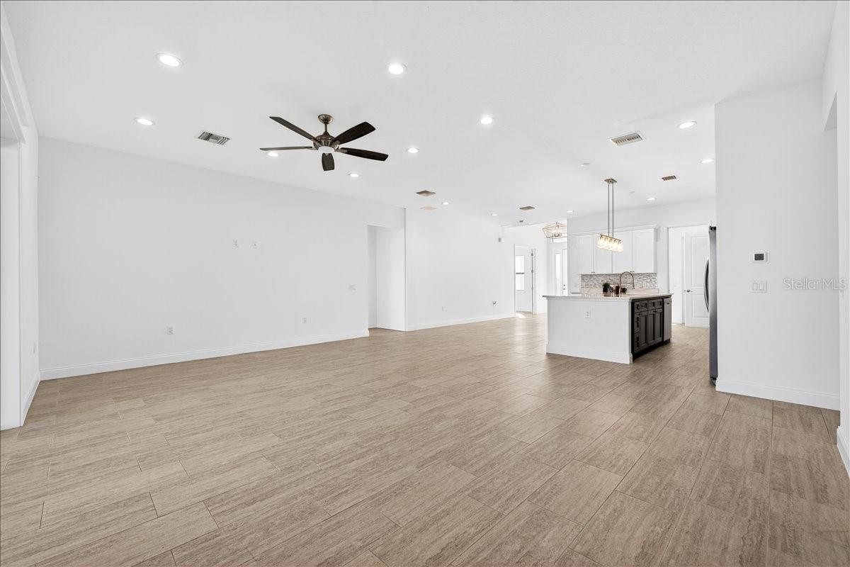 200 Snowy Orchid Way Property Photo 13