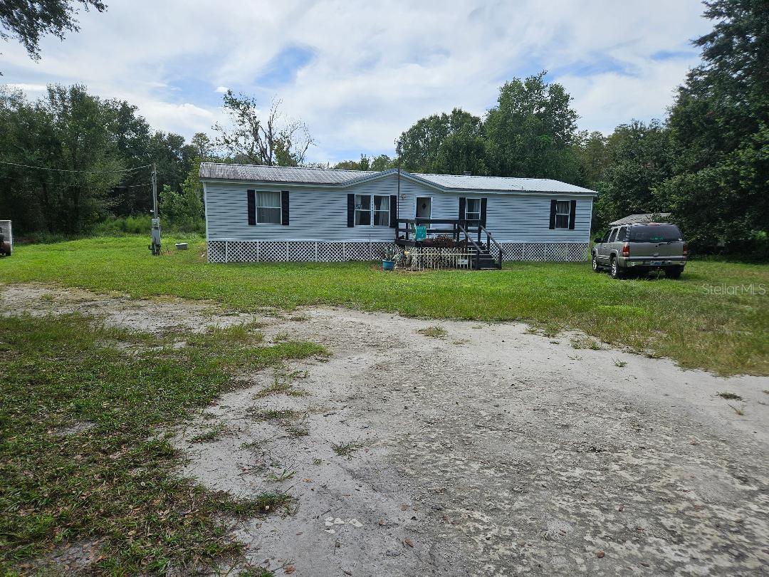 12430 Country Place Rd Property Photo 1