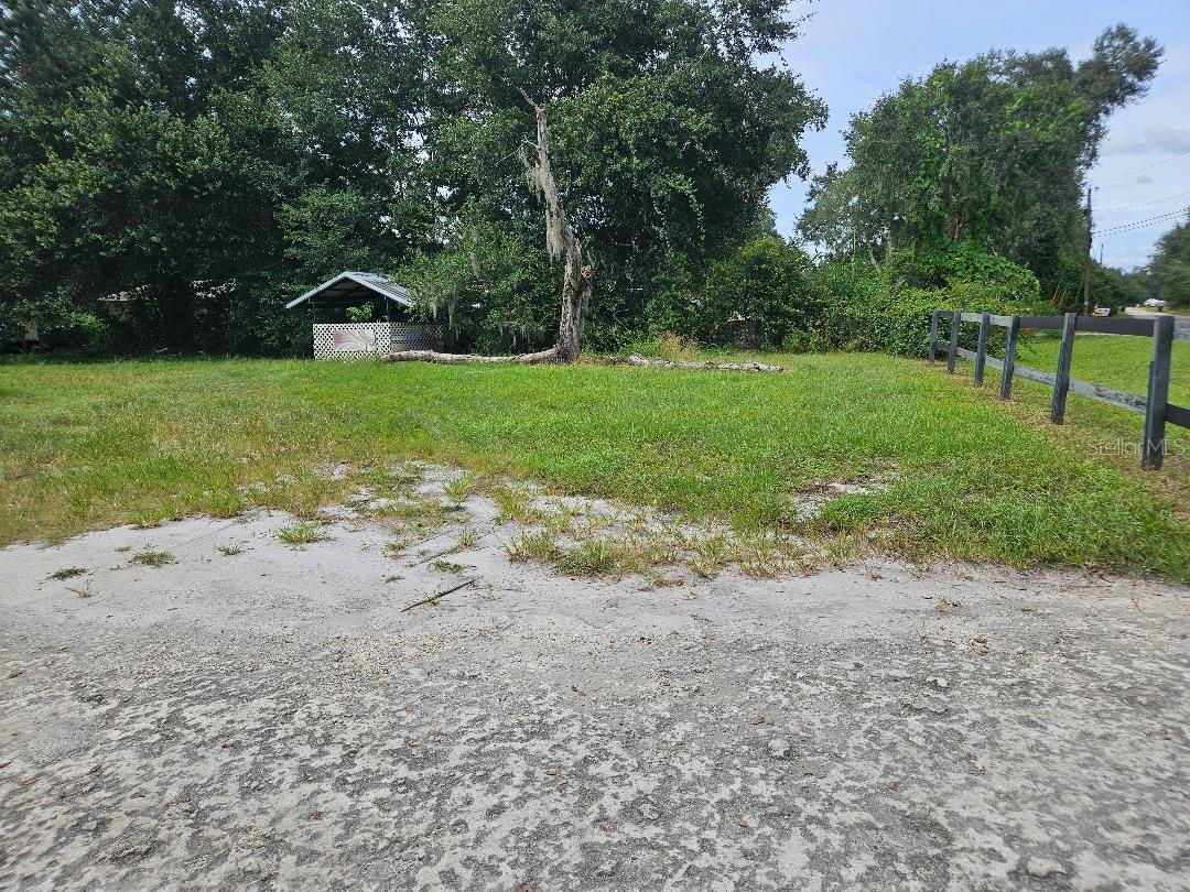 12430 Country Place Rd Property Photo 18