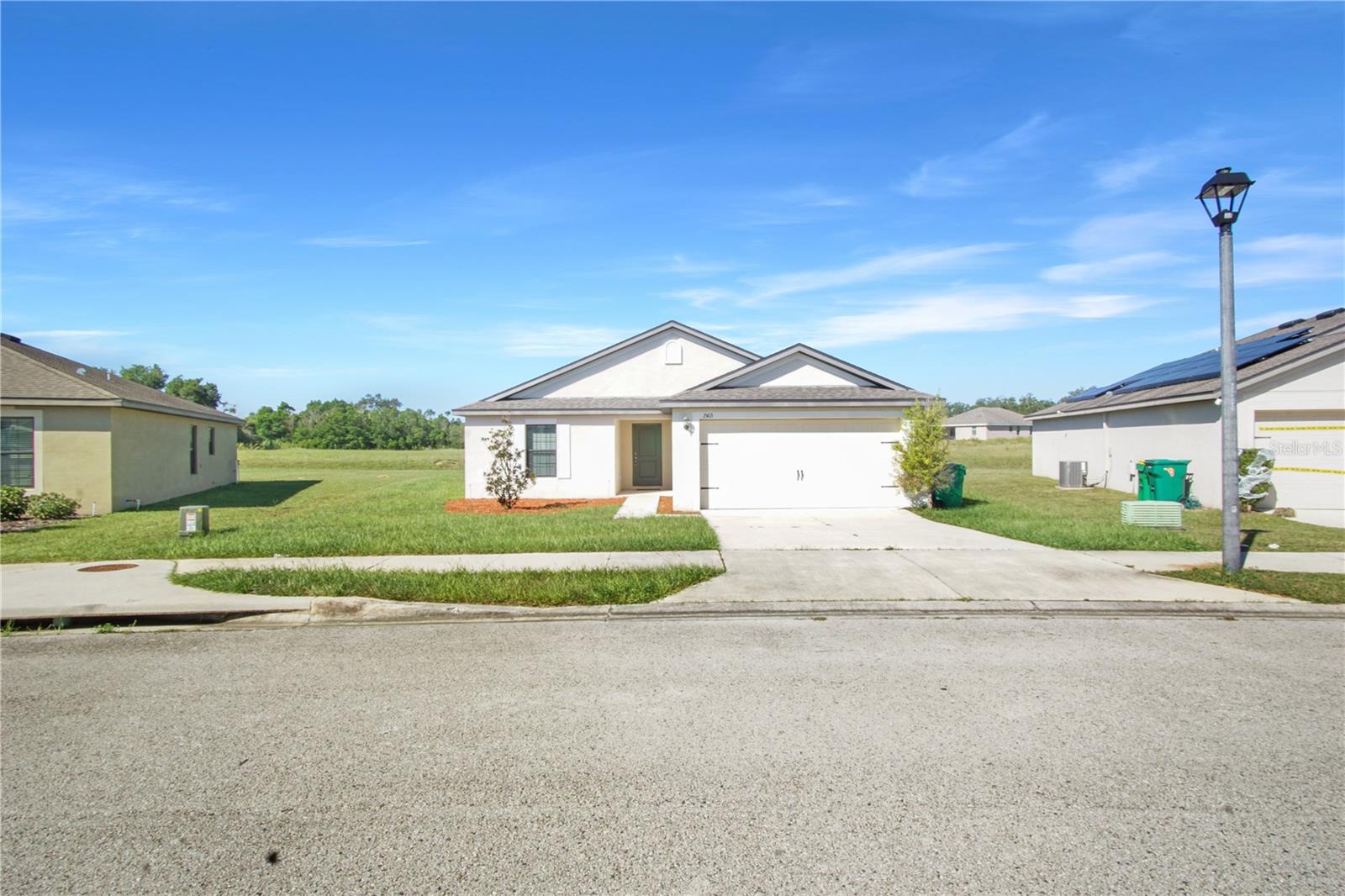 1503 Swan Lake Cir Property Photo 6