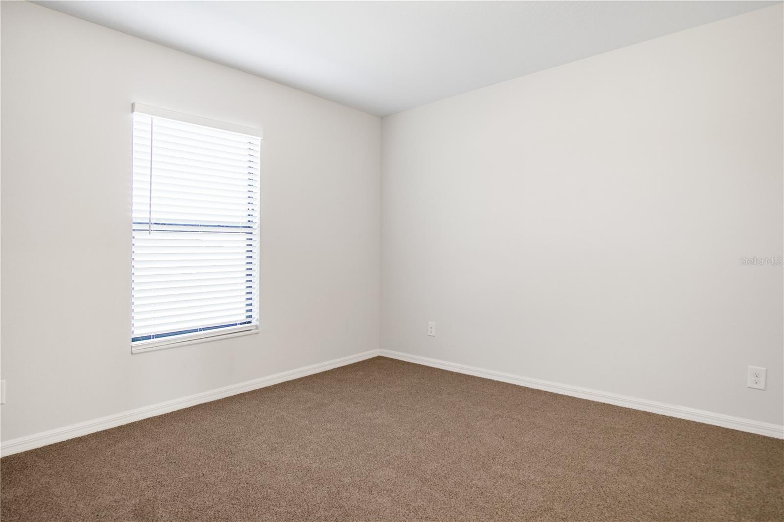 1503 Swan Lake Cir Property Photo 13