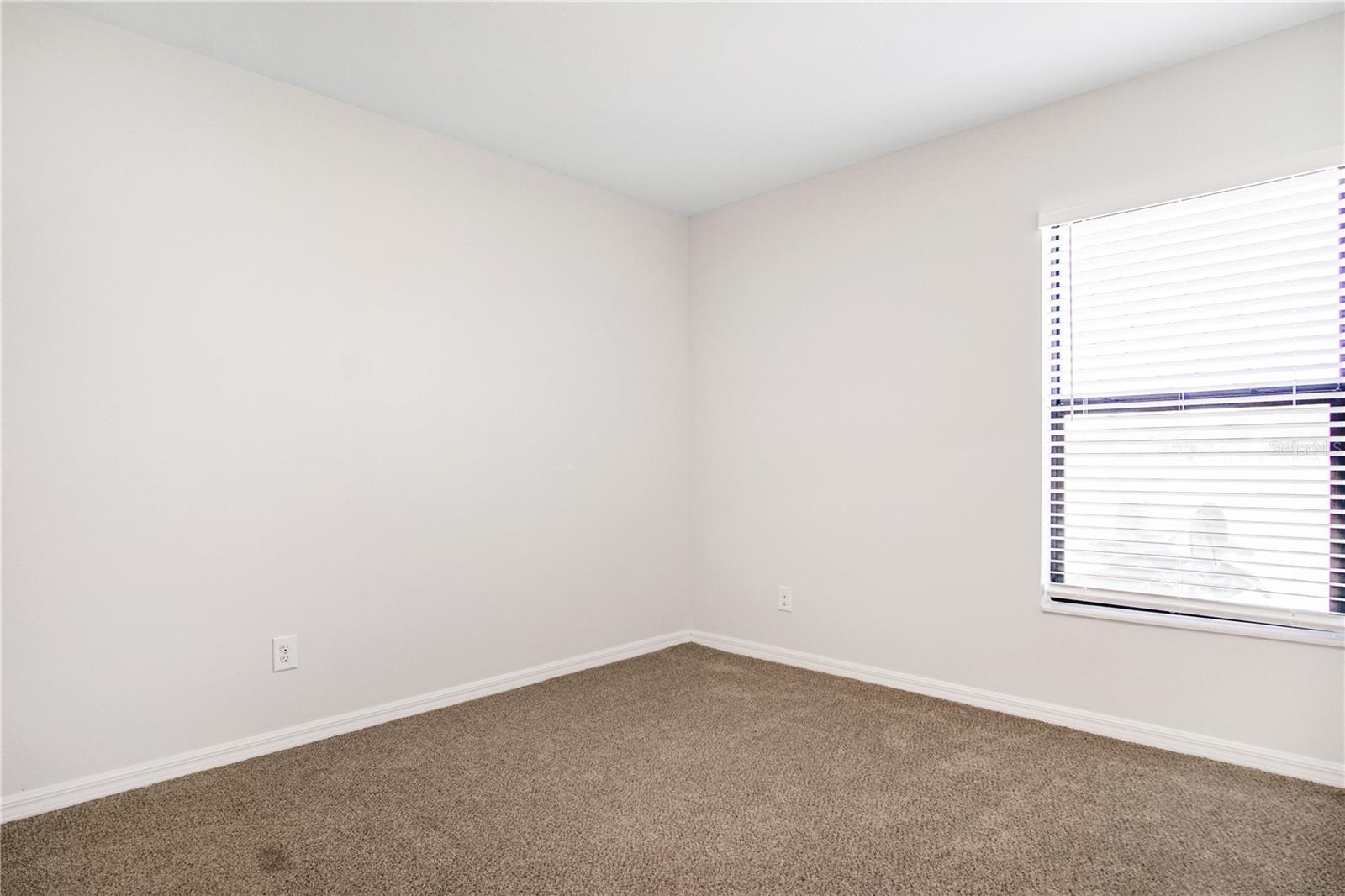 1503 Swan Lake Cir Property Photo 19