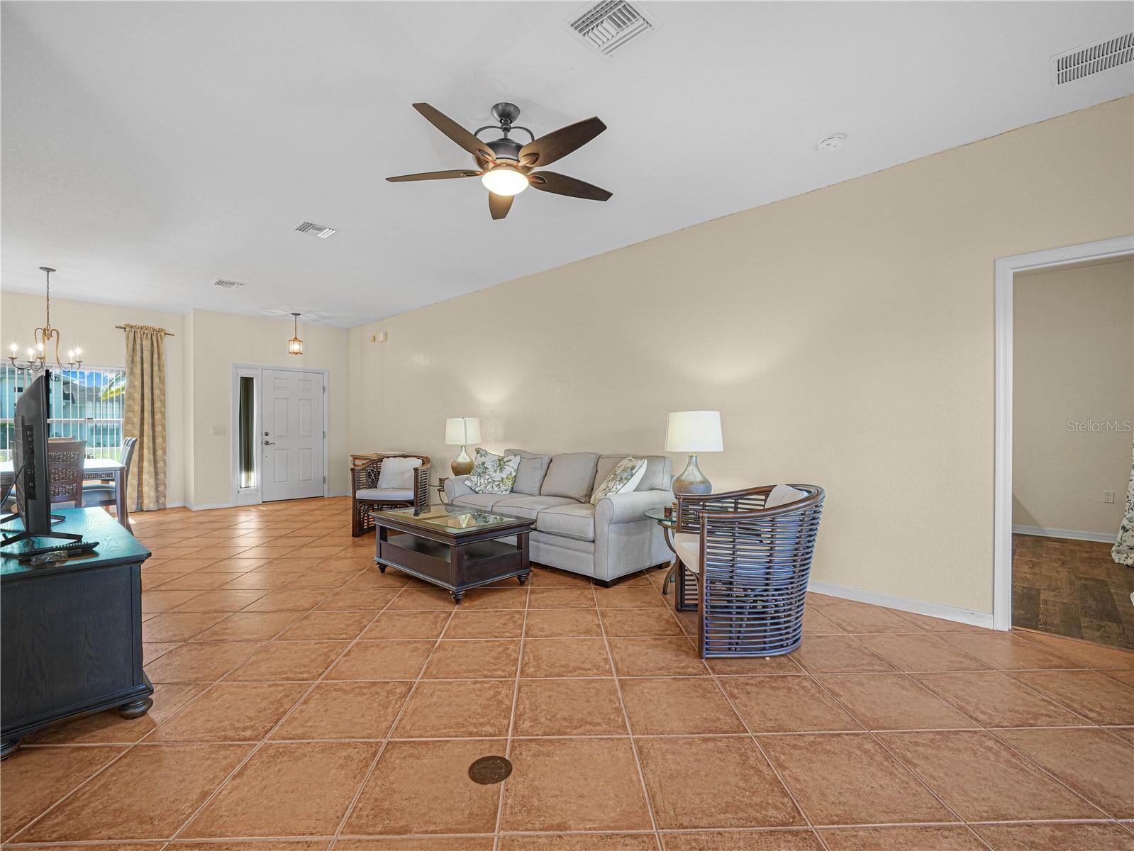5344 Nicklaus Dr Property Photo 5