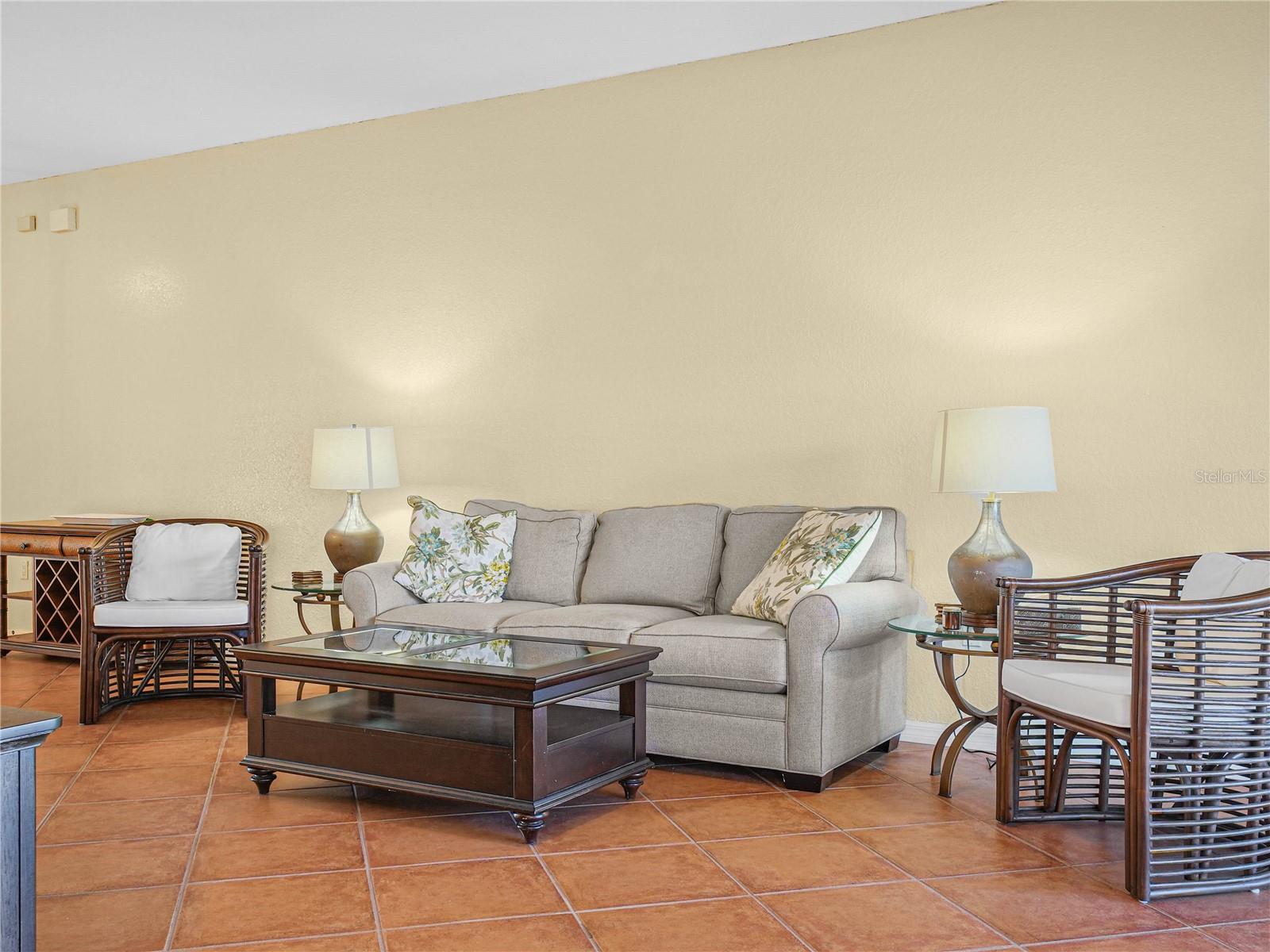 5344 Nicklaus Dr Property Photo 6