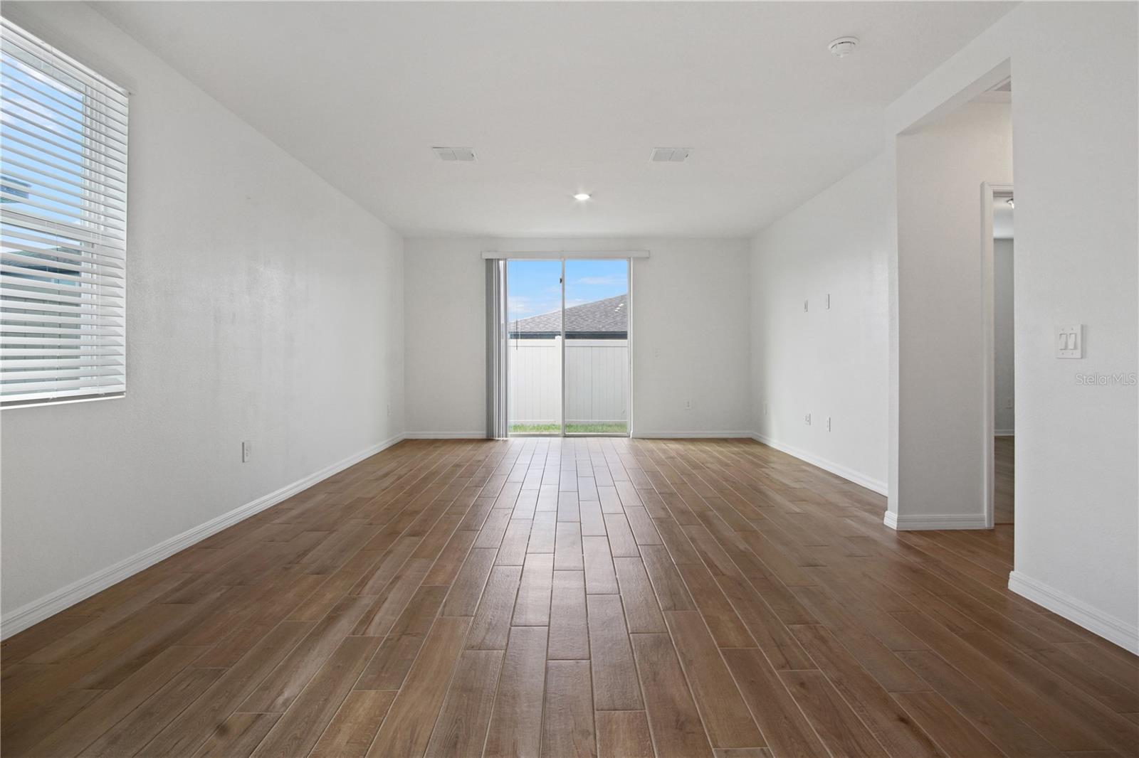 1378 Current Pl Property Photo 7
