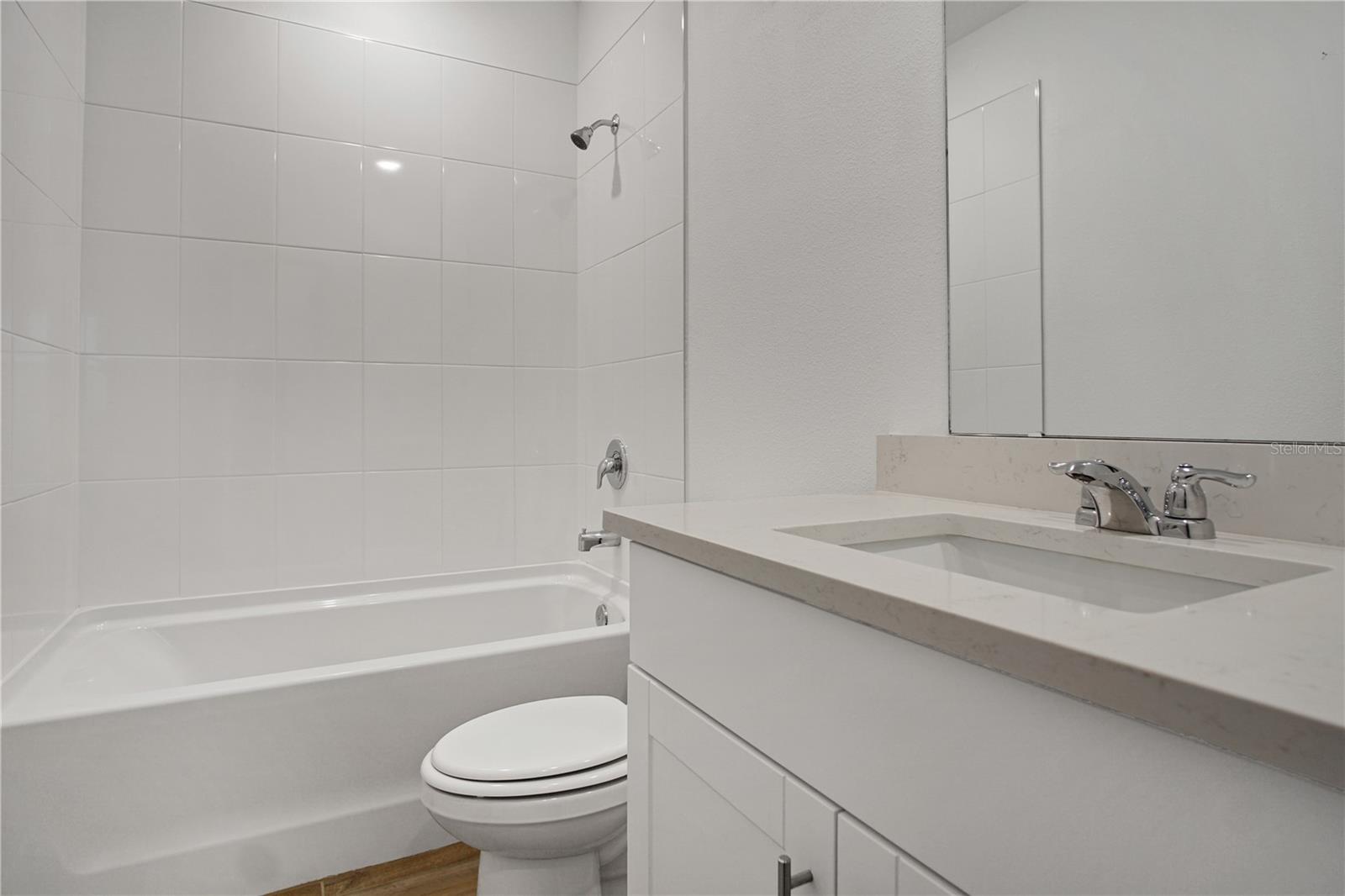 1378 Current Pl Property Photo 18