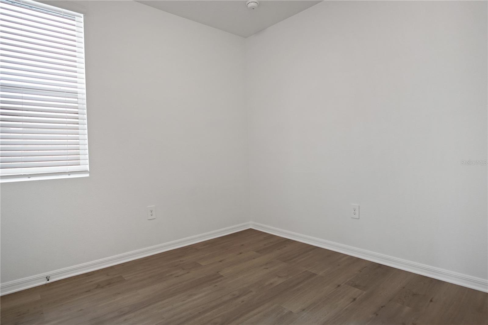 1378 Current Pl Property Photo 20
