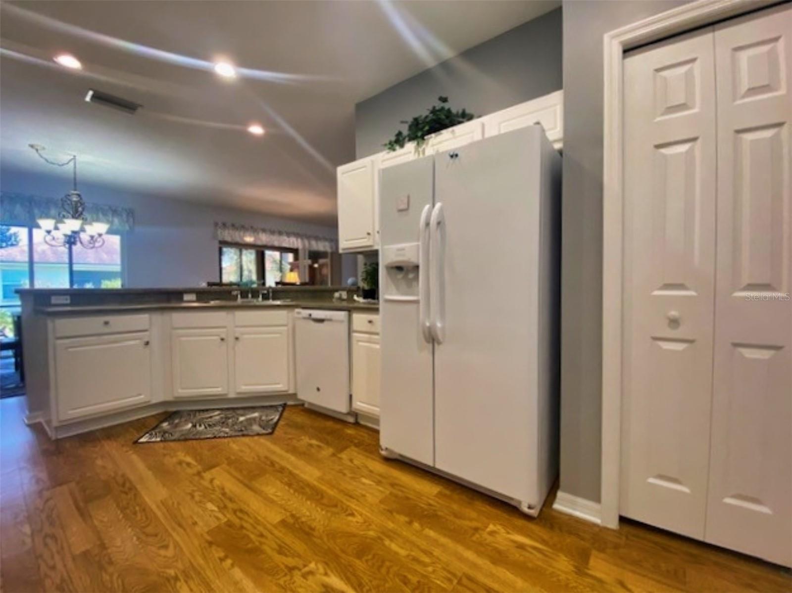 4417 Turnberry Ln Property Photo 4