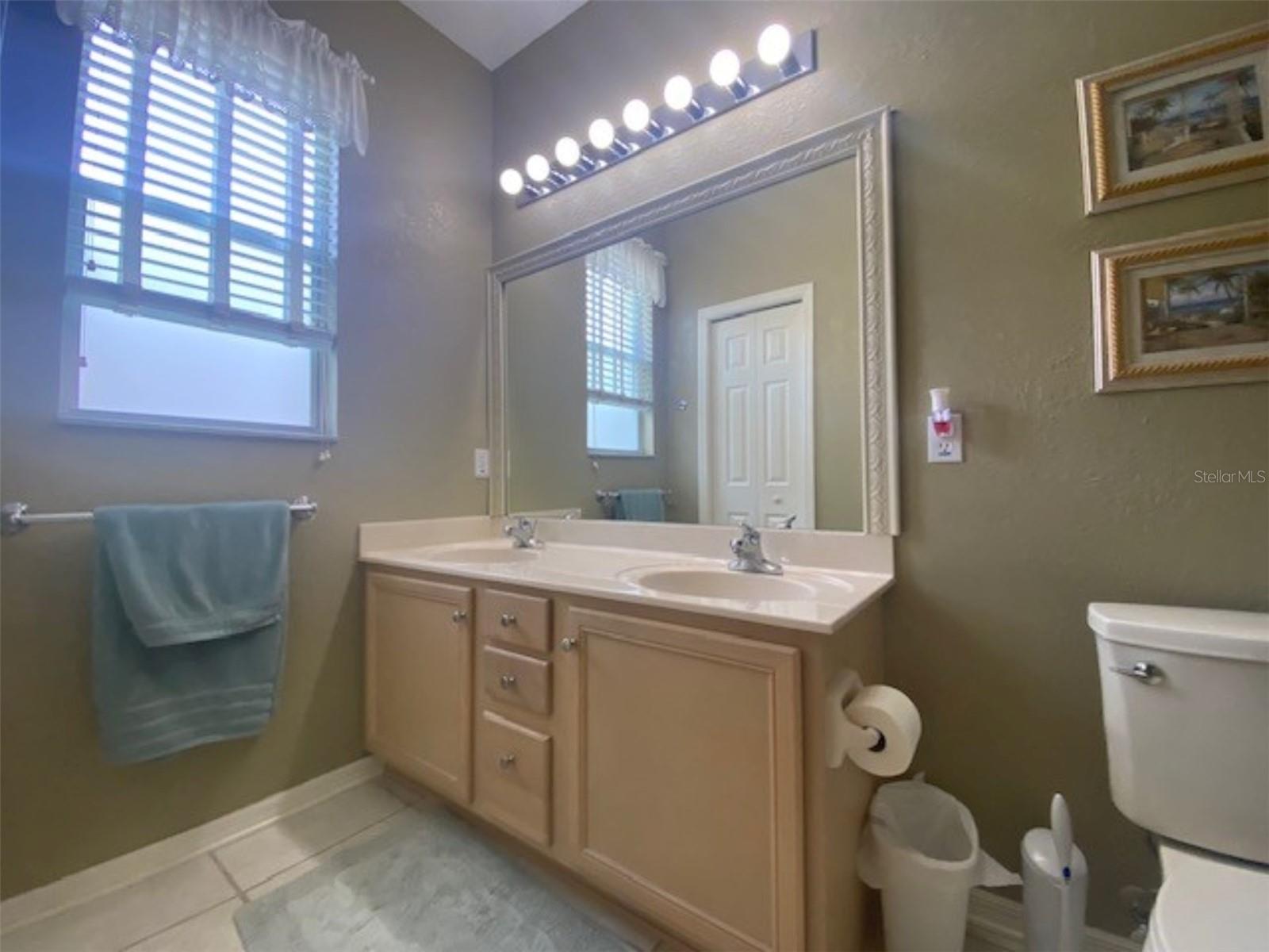 4417 Turnberry Ln Property Photo 10