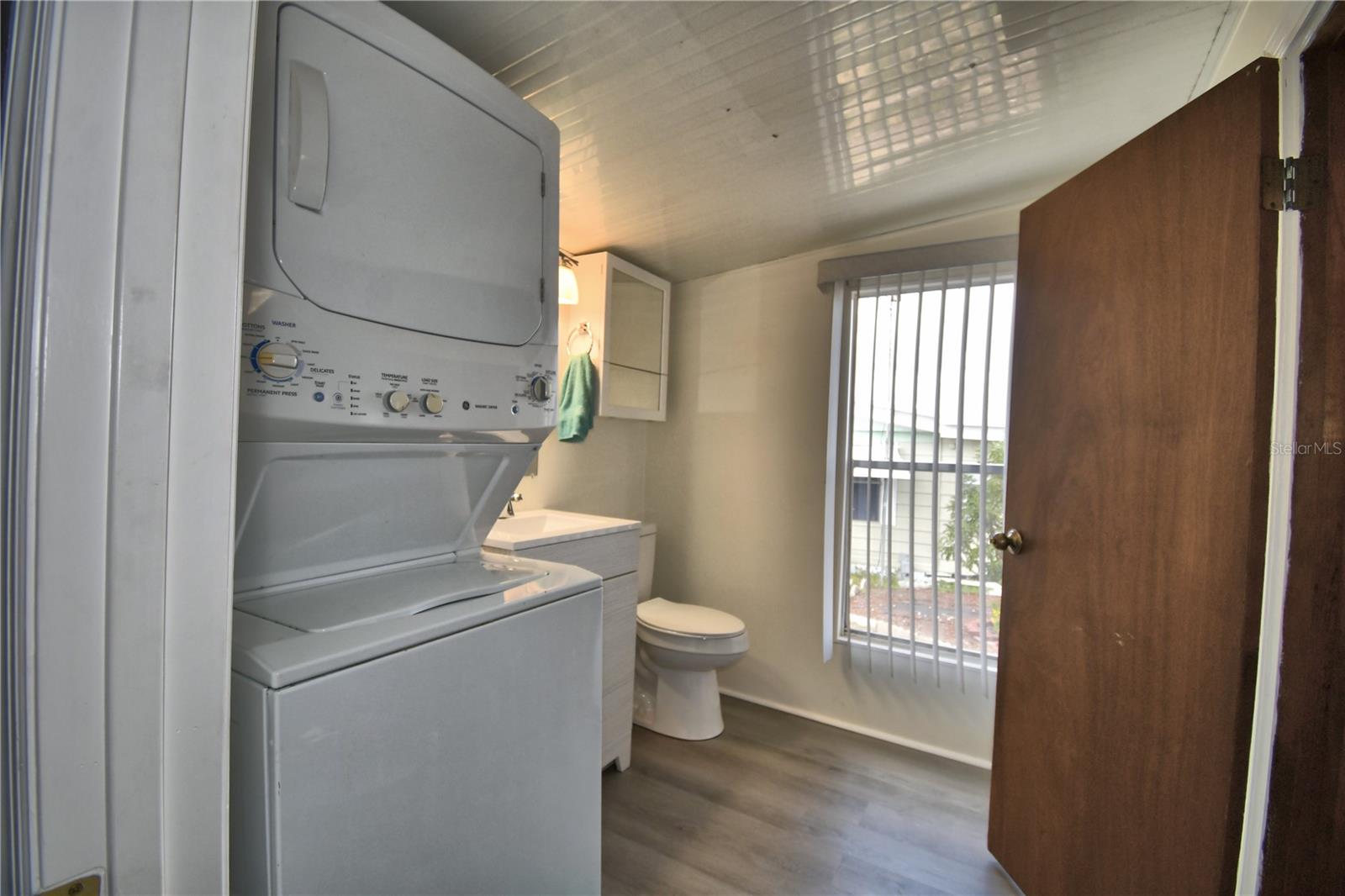 251 Patterson Rd #d4 Property Photo 23
